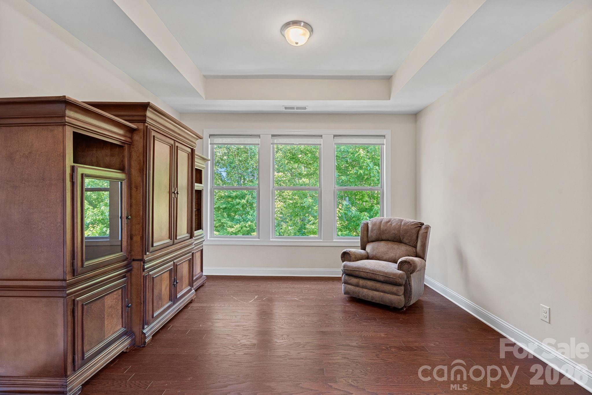 897 Tyne Drive Property Photo 10