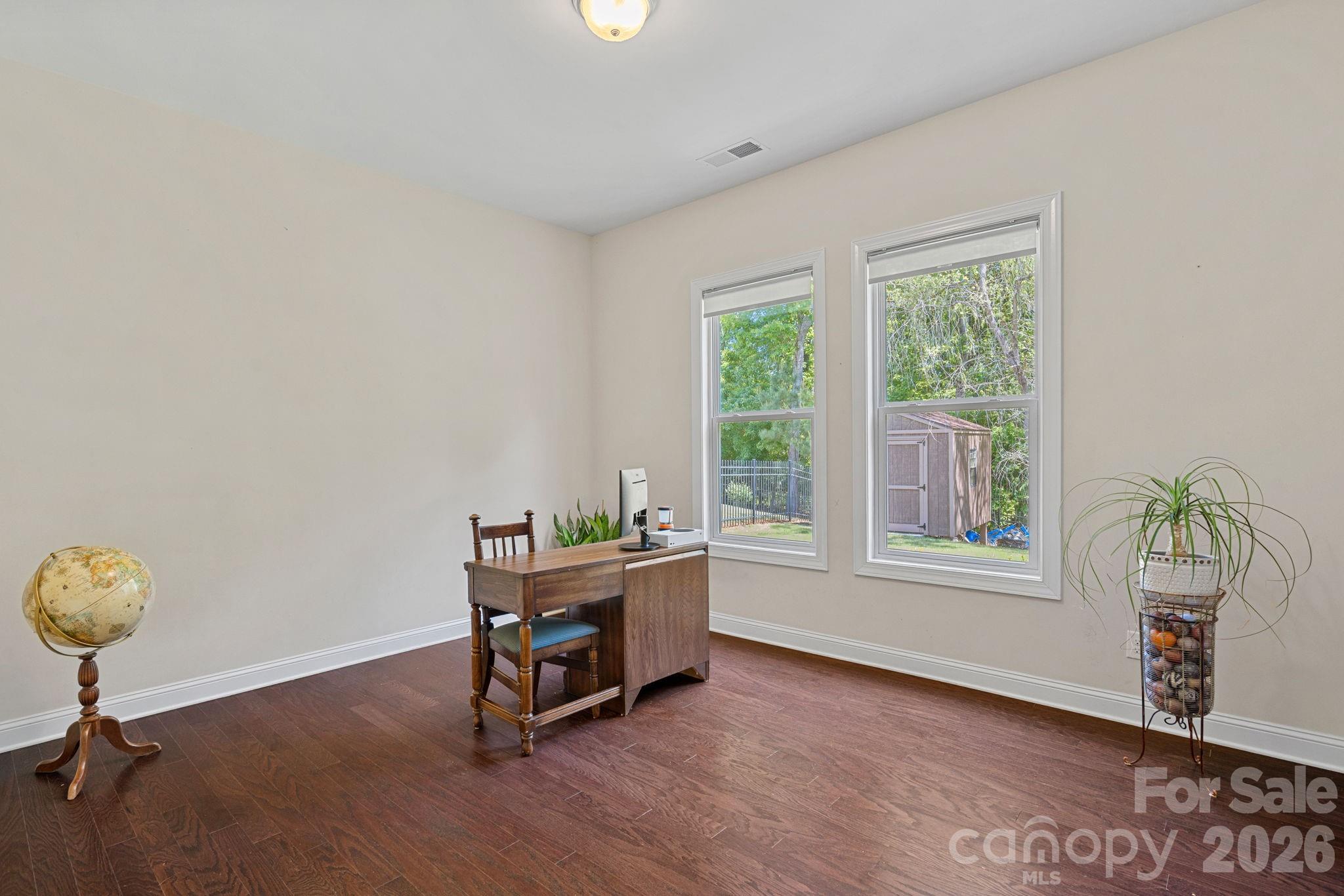 897 Tyne Drive Property Photo 14