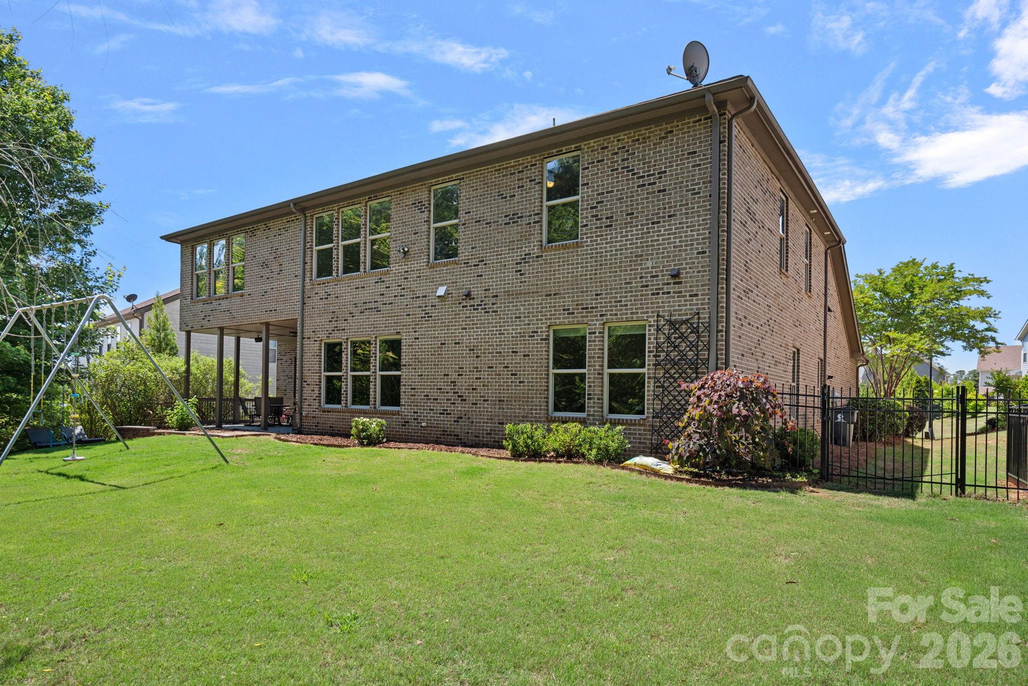 897 Tyne Drive Property Photo 23