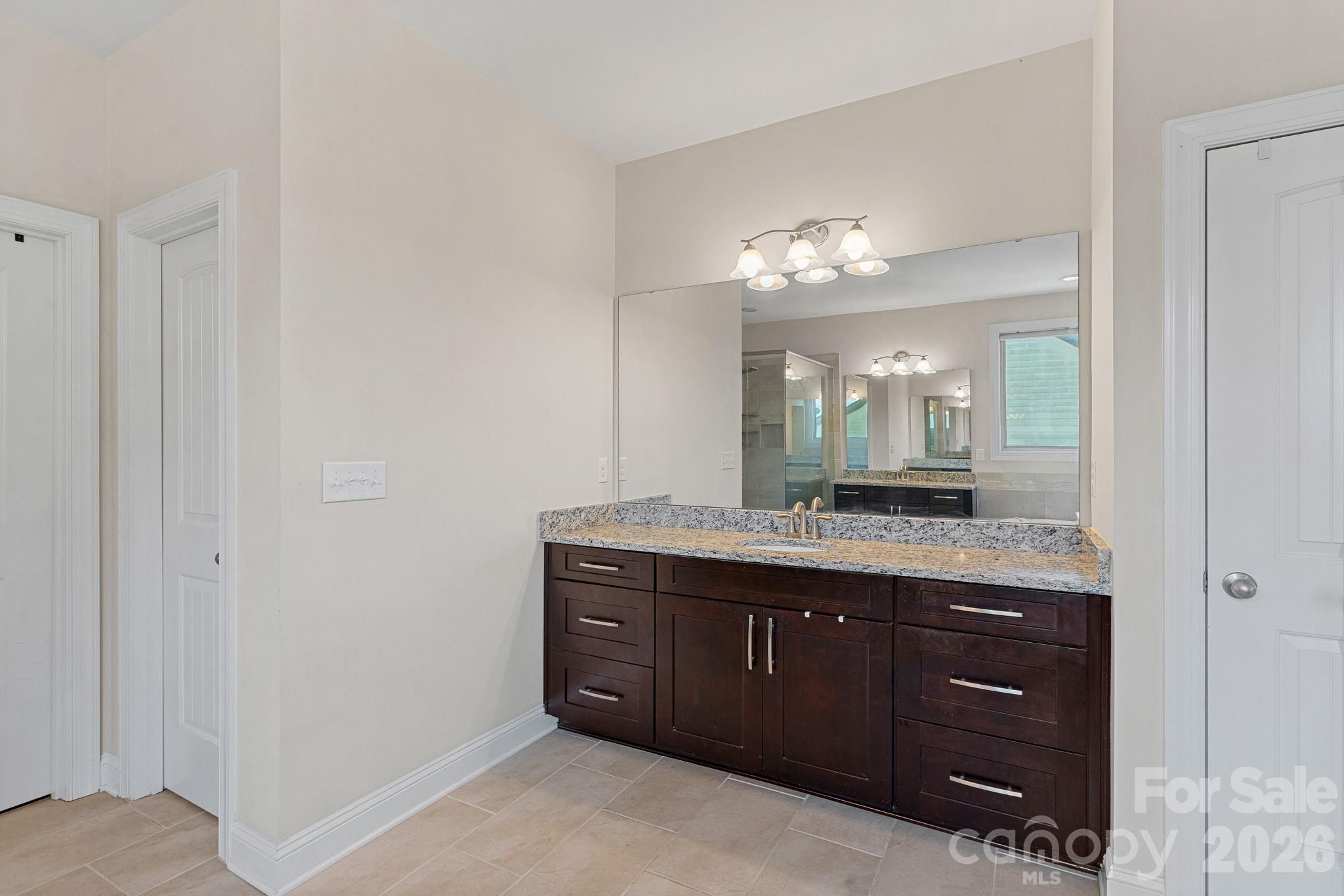 897 Tyne Drive Property Photo 31