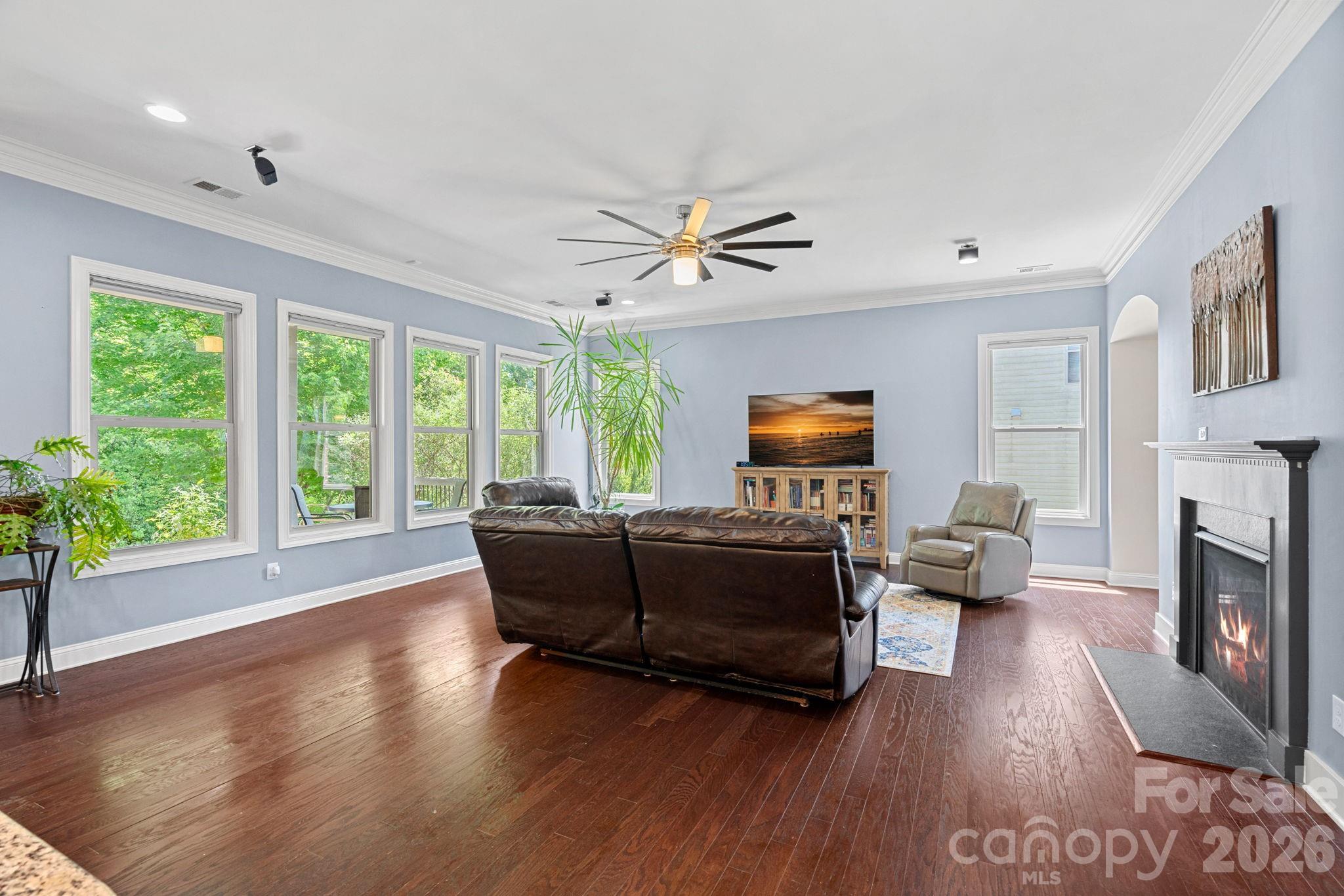 897 Tyne Drive Property Photo 38