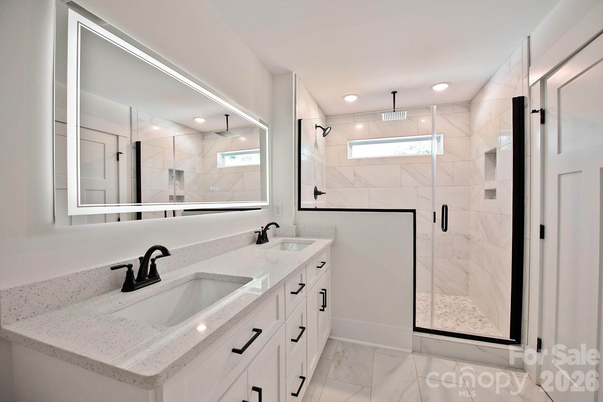 586 Wilhelm Place Property Photo 29