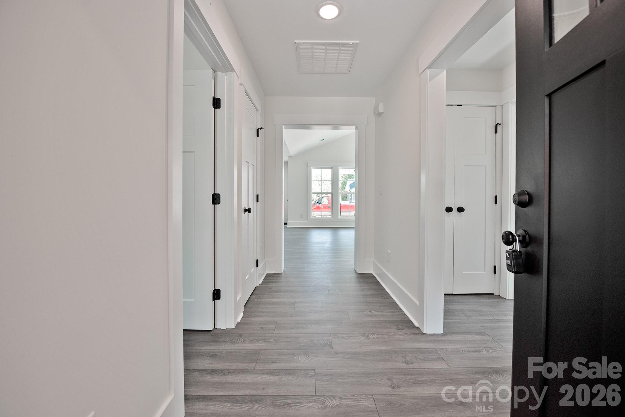 586 Wilhelm Place Property Photo 34