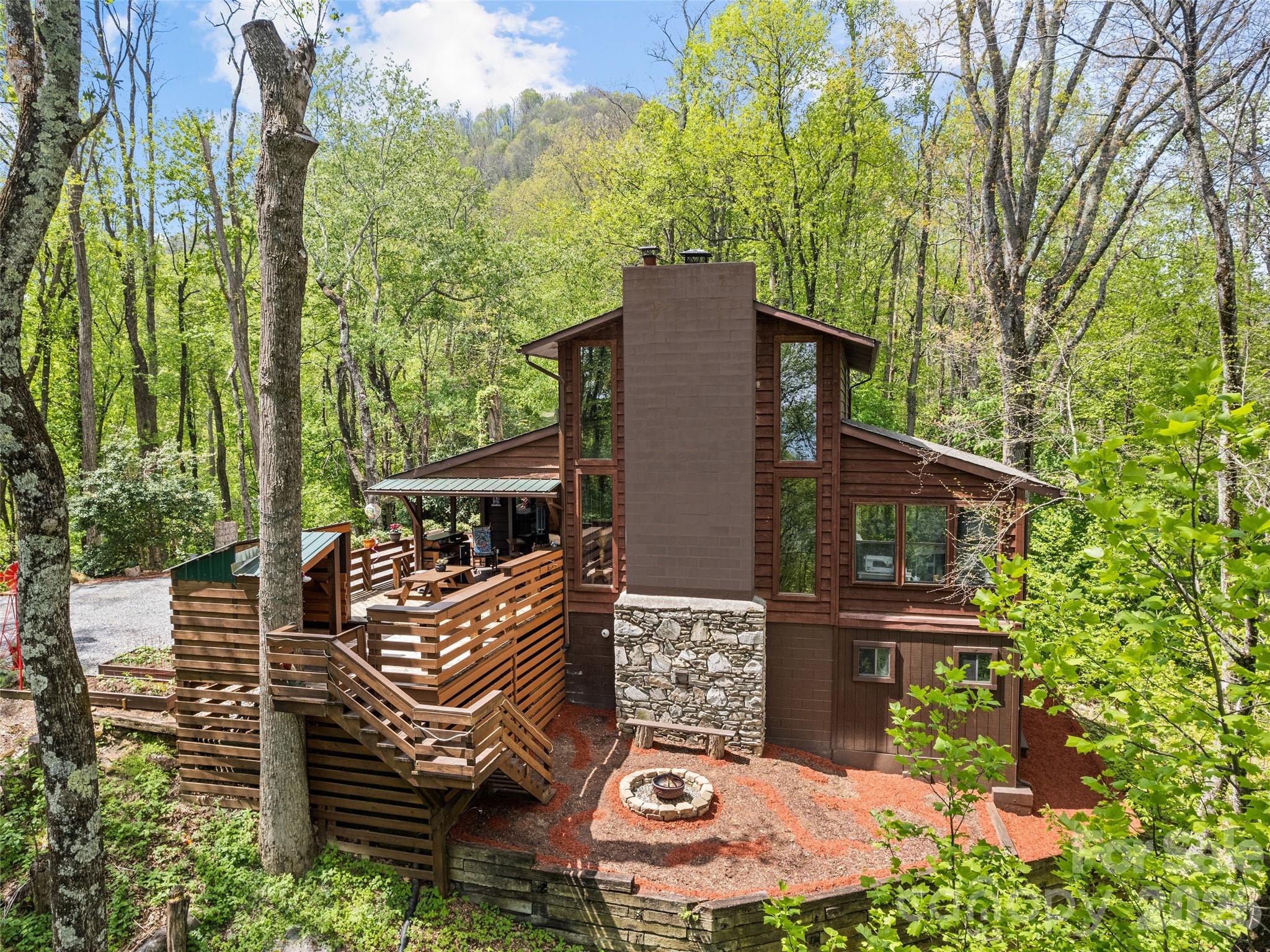 2863 Heath Peak Road Property Photo 7