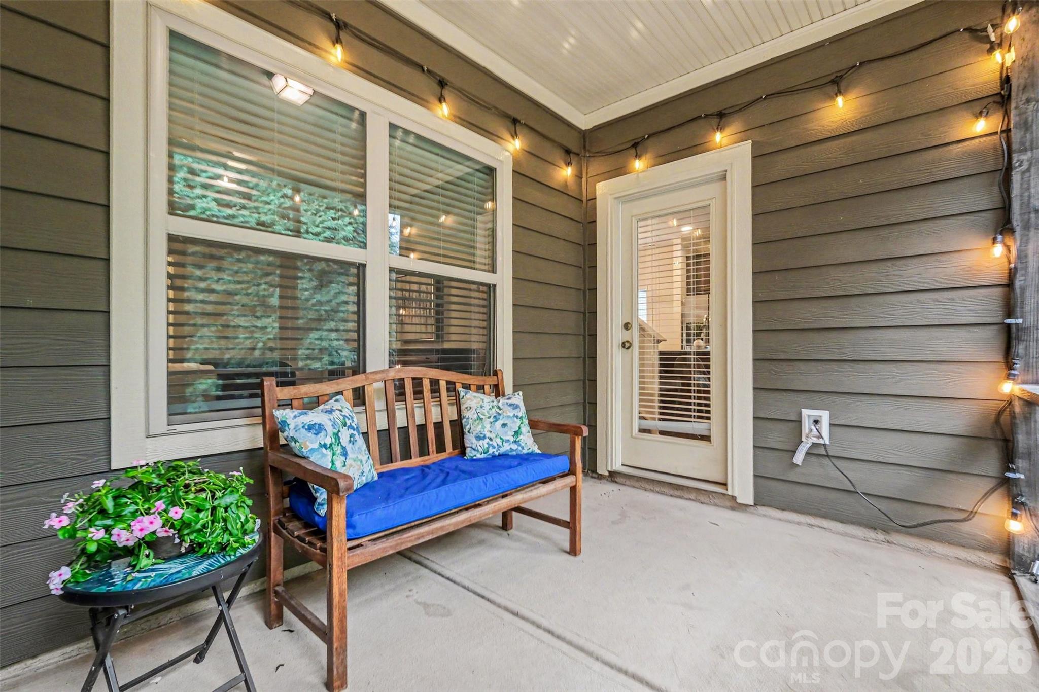 104 Boxtail Way Property Photo 6