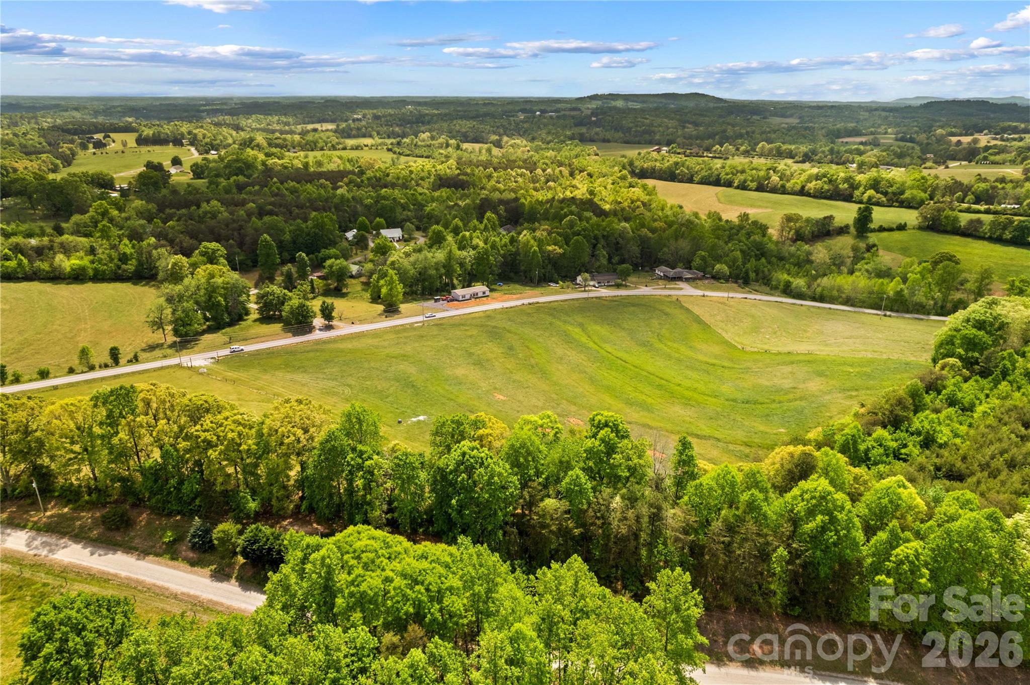 562 Mountain View Road Property Photo 8