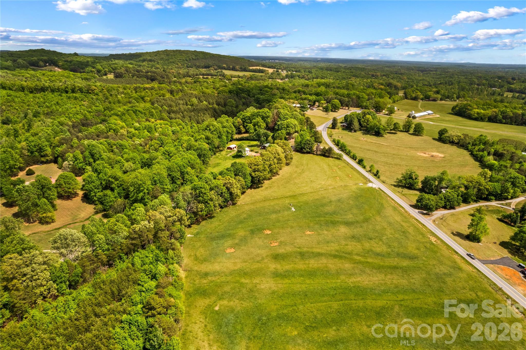 562 Mountain View Road Property Photo 13