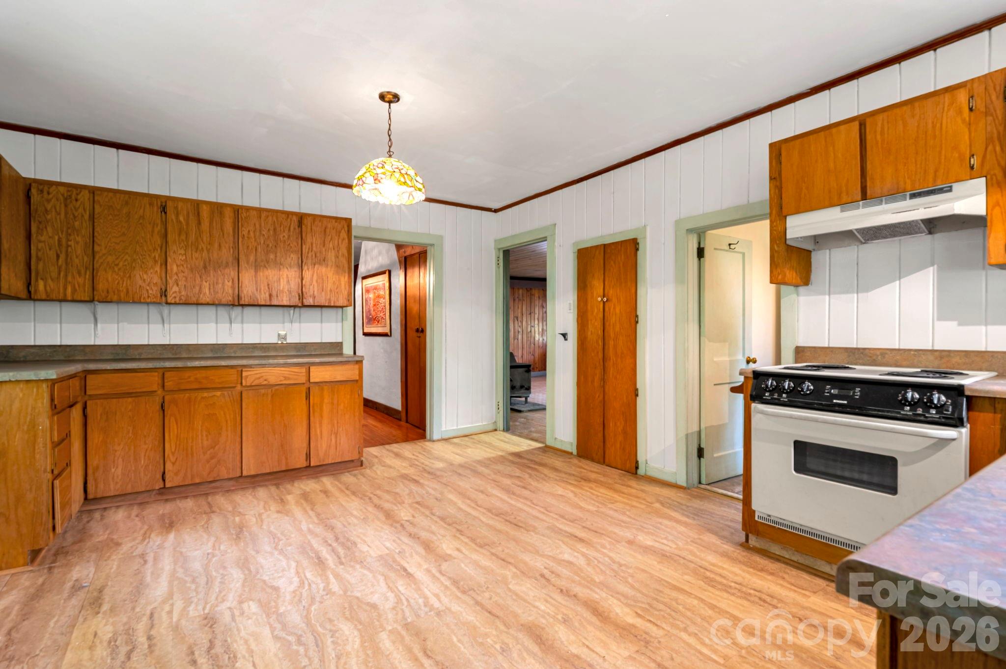 257 Pine Street Property Photo 16