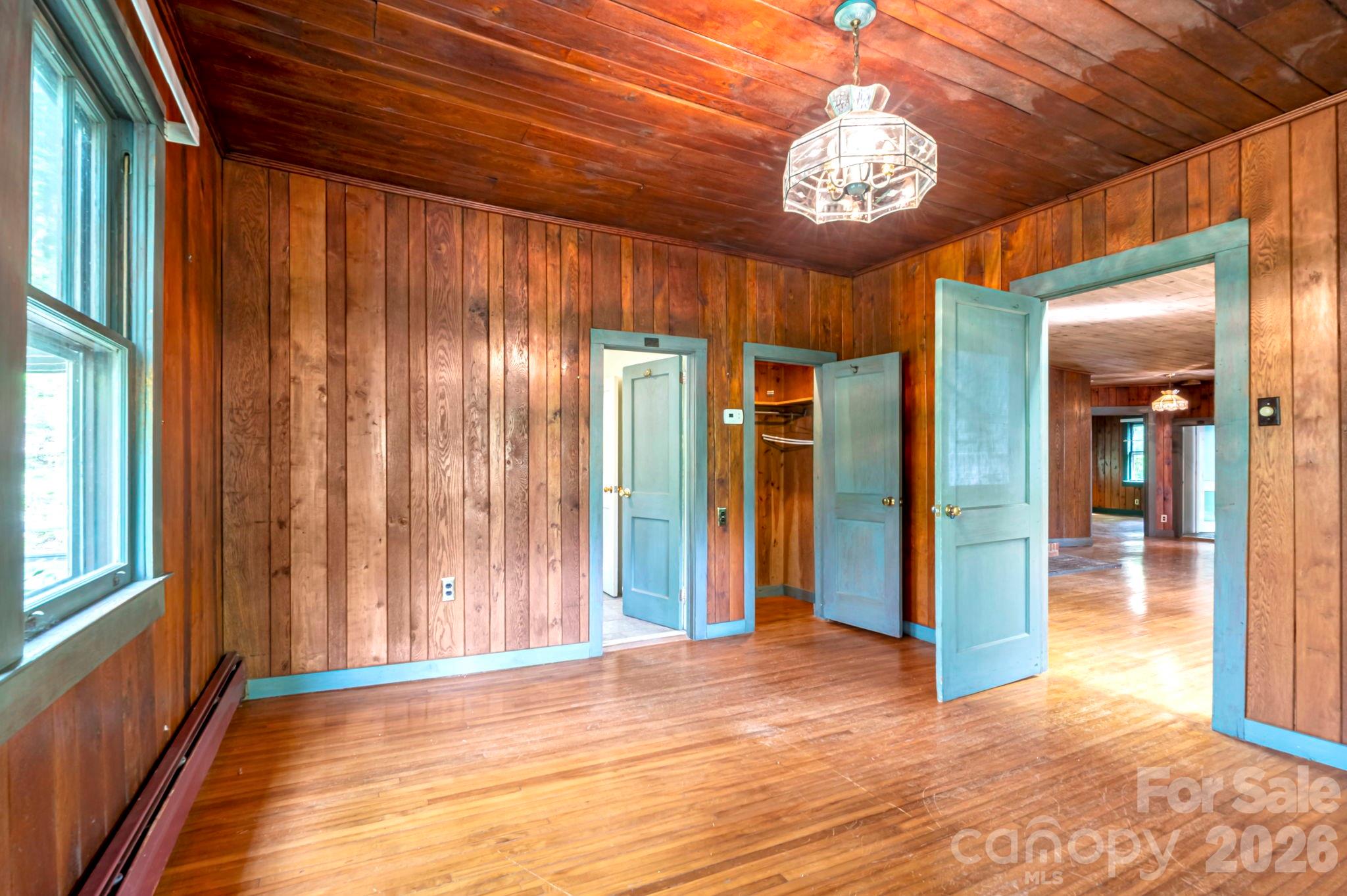 257 Pine Street Property Photo 20