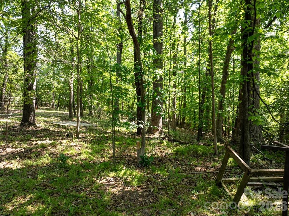 2586 Holbrook Road Property Photo 21