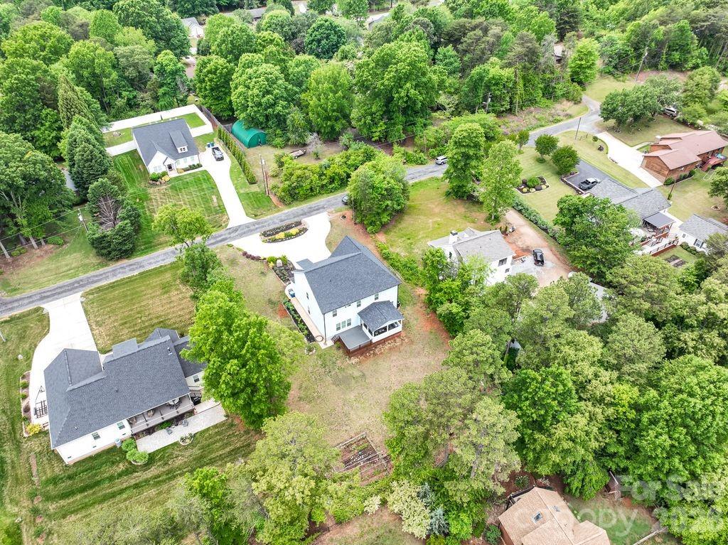 4950 Surfwood Drive Property Photo 42