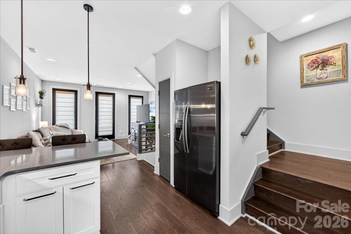 241 Domain Way Property Photo 7