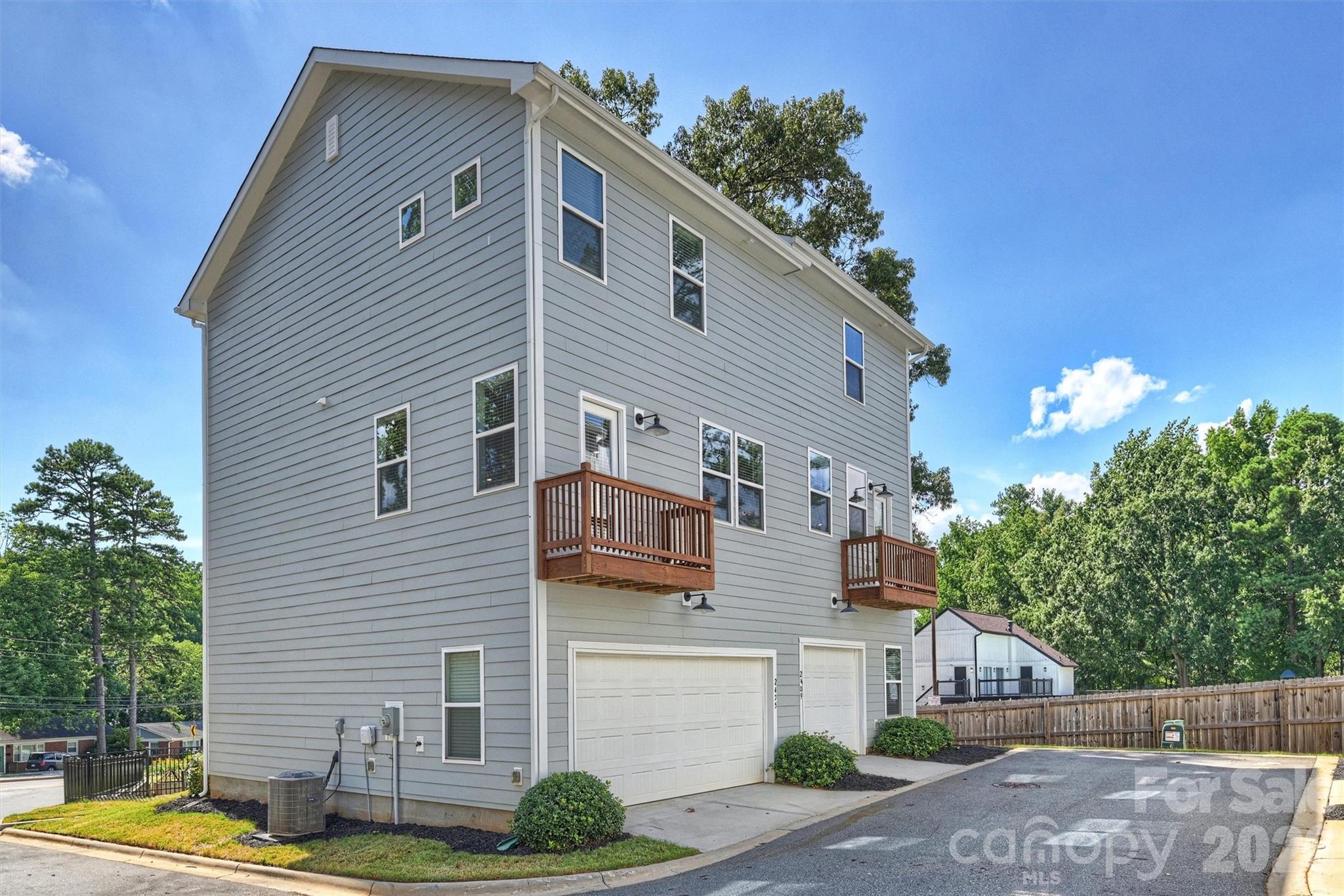 2405 Via Del Conte Alley Property Photo 19