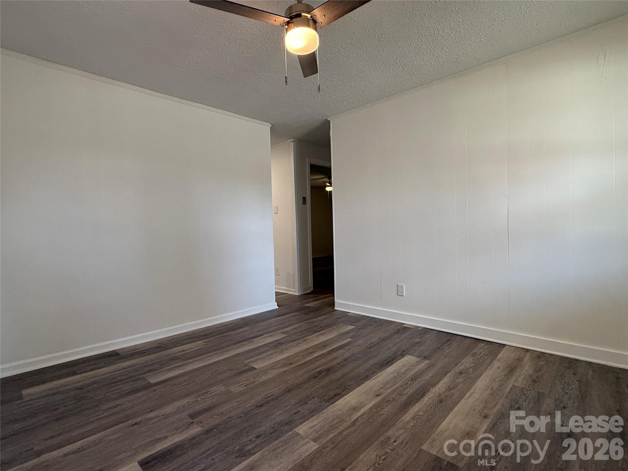110 N Peterson Street Property Photo 5