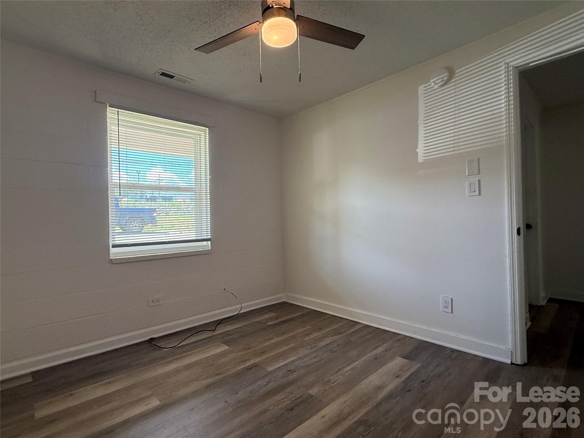 110 N Peterson Street Property Photo 19