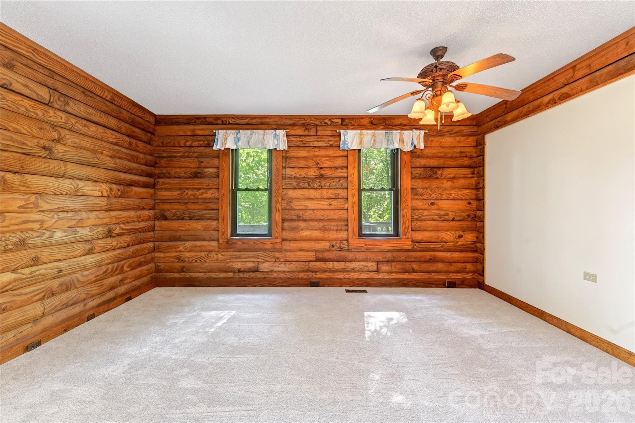 221 Hammer Hollow Drive Property Photo 13