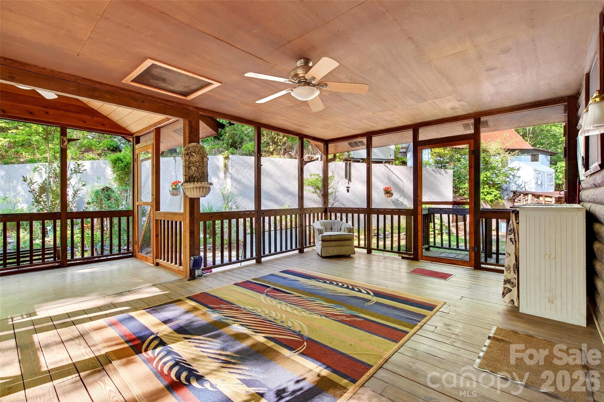 221 Hammer Hollow Drive Property Photo 43