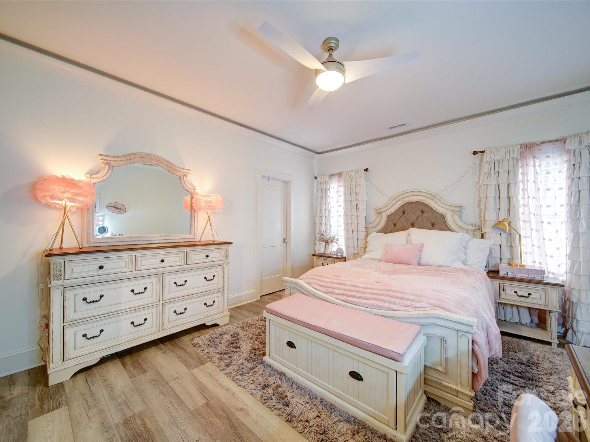 4025 Foxes Trail Property Photo 29