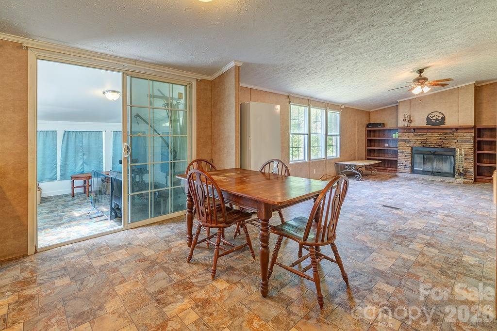 248 Blackberry Inn Road Property Photo 10
