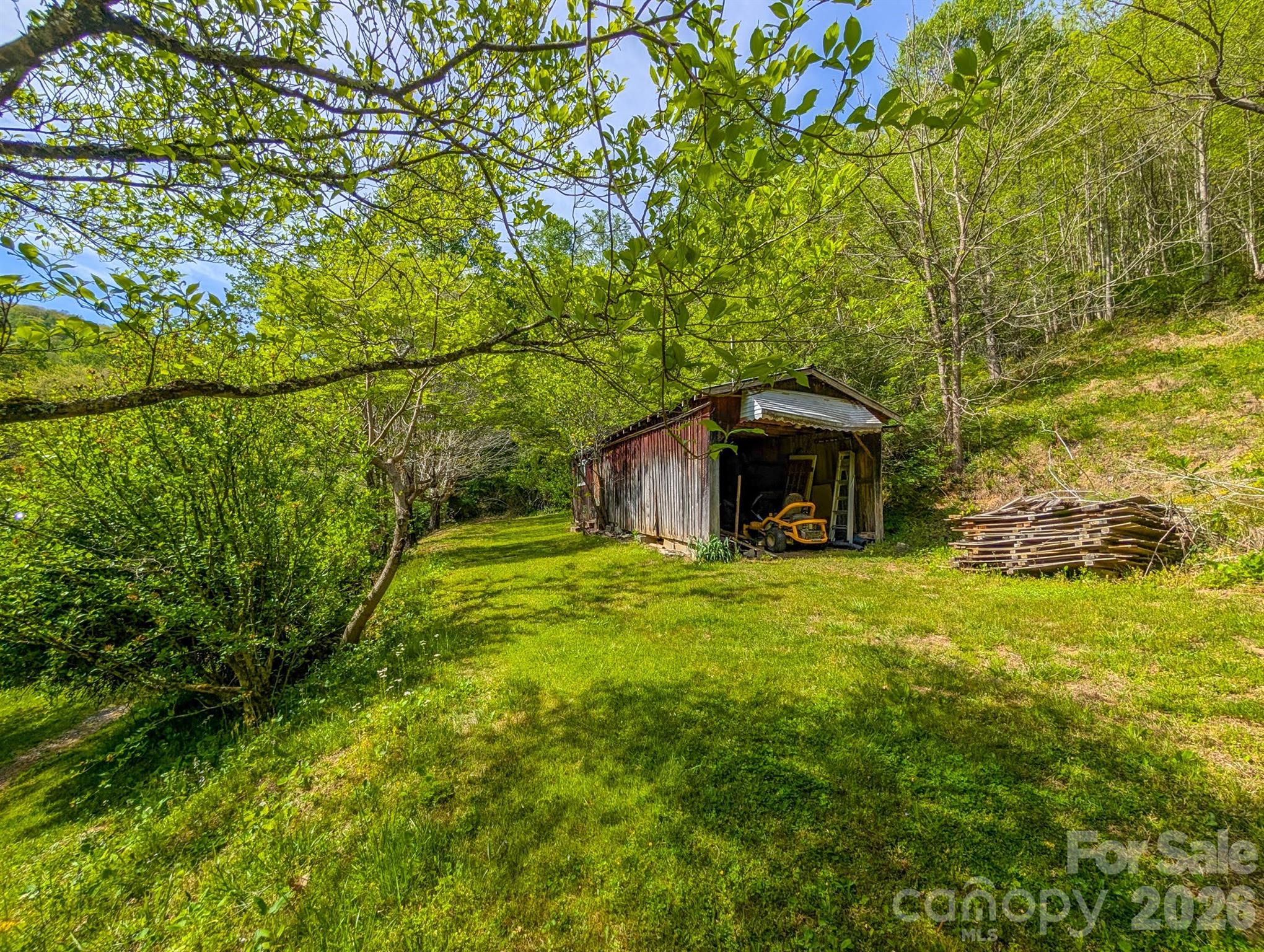 314 Byrd Creek Road Property Photo 32