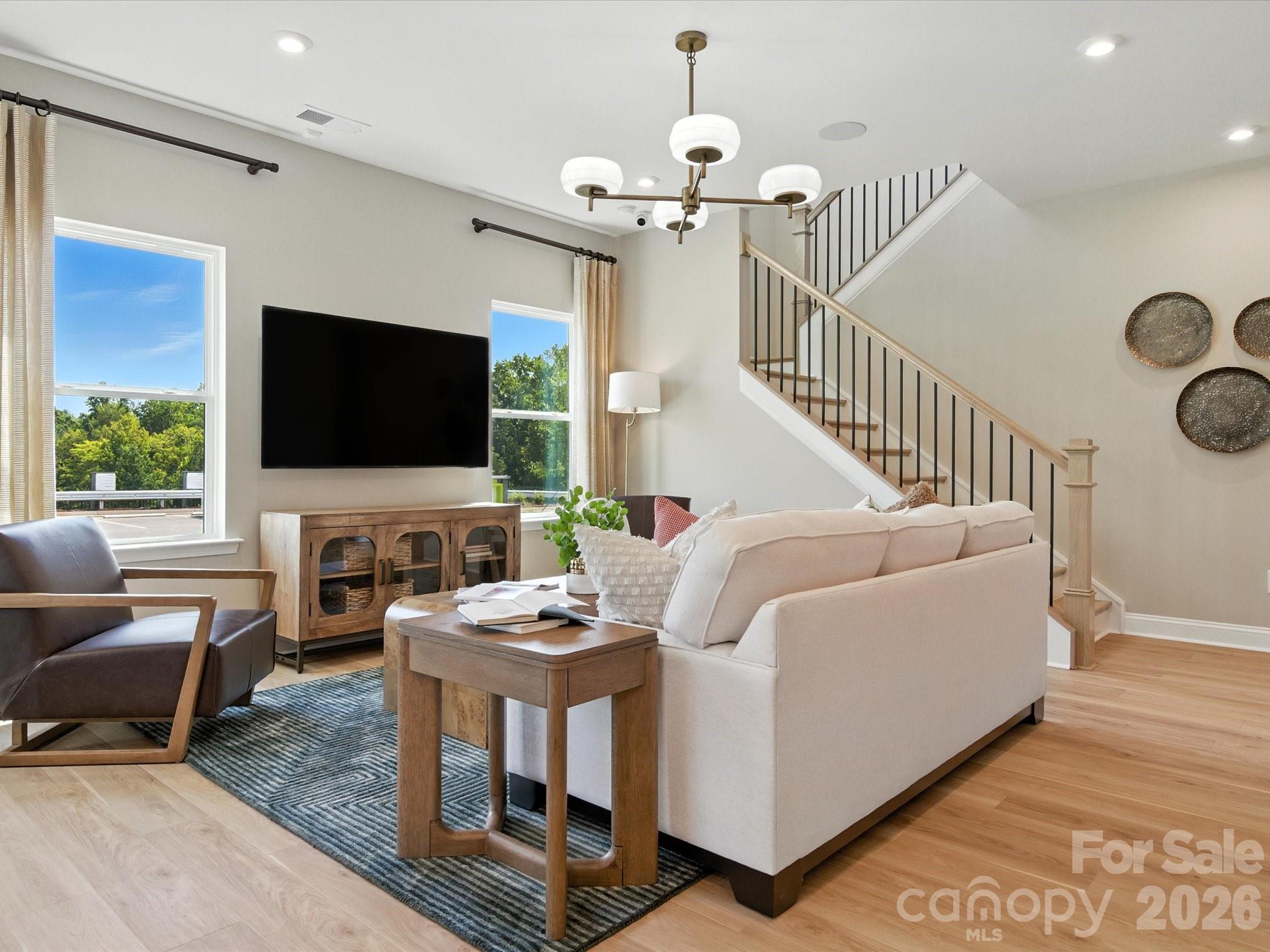8328 Discovery Lane Property Photo 2