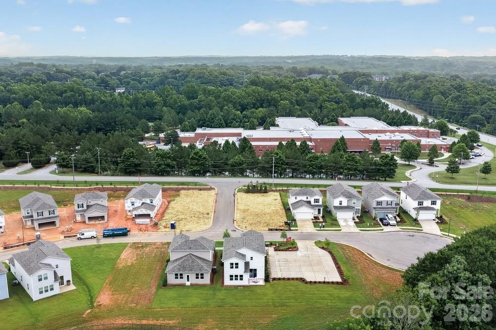 405 Silver Birch Court Property Photo 22