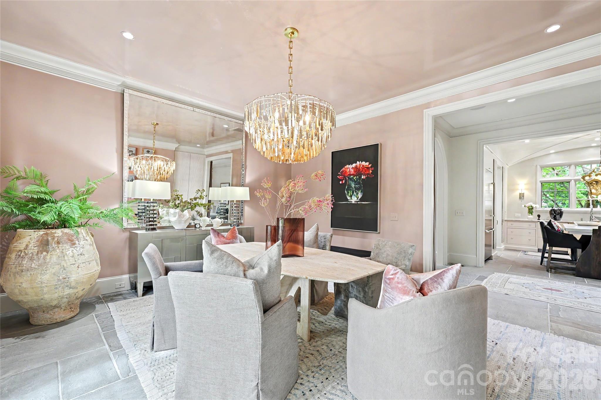 2301 Queens Road Property Photo 11