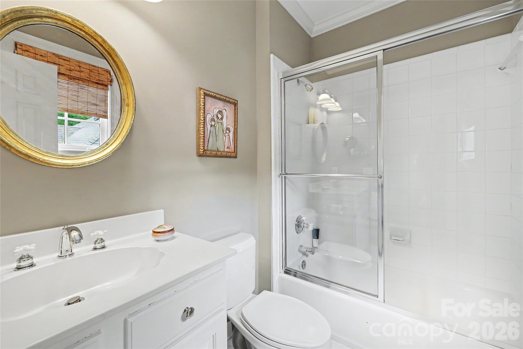 2301 Queens Road Property Photo 25