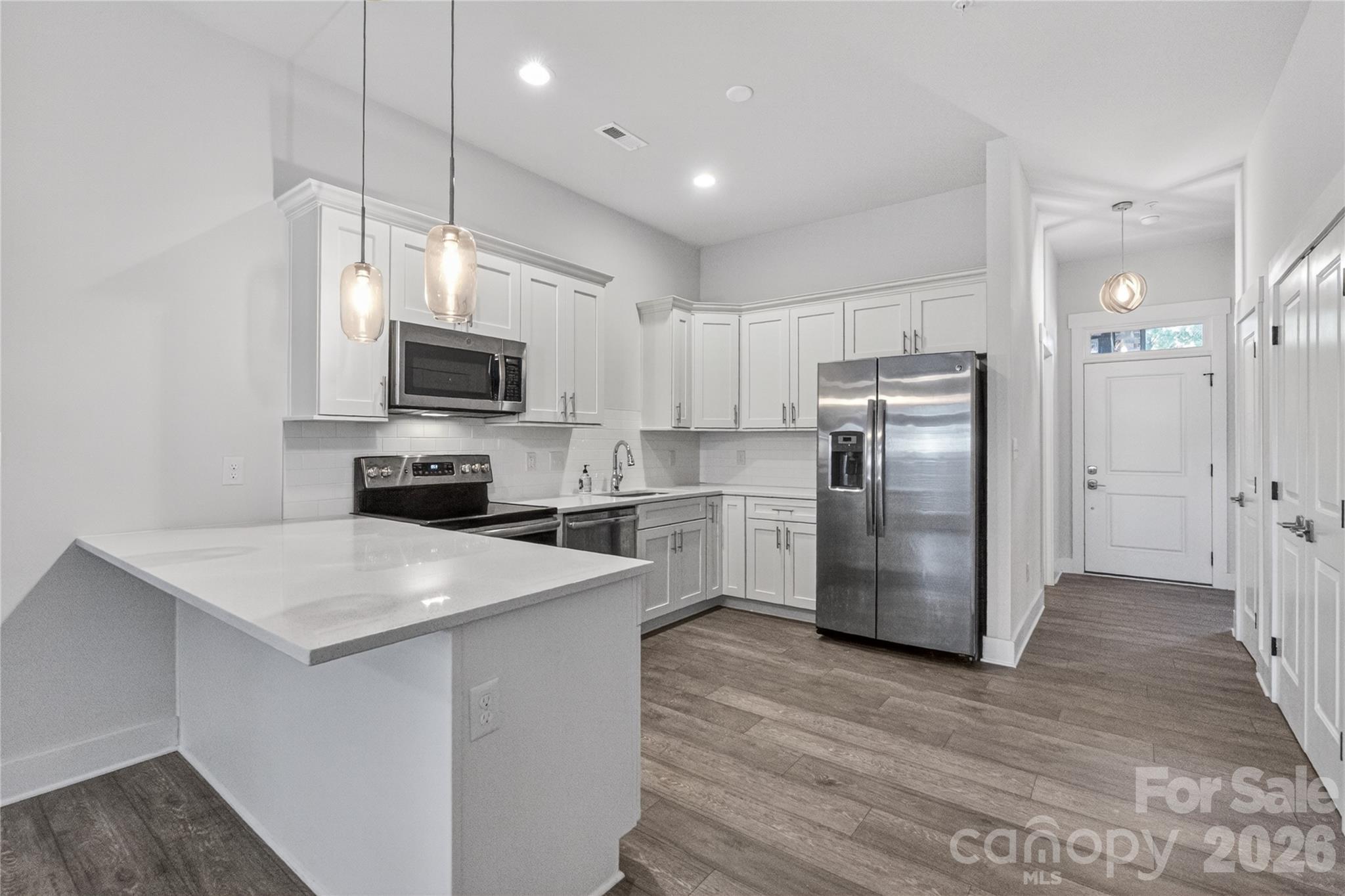 935 Mcalway Road 103 Property Photo 10