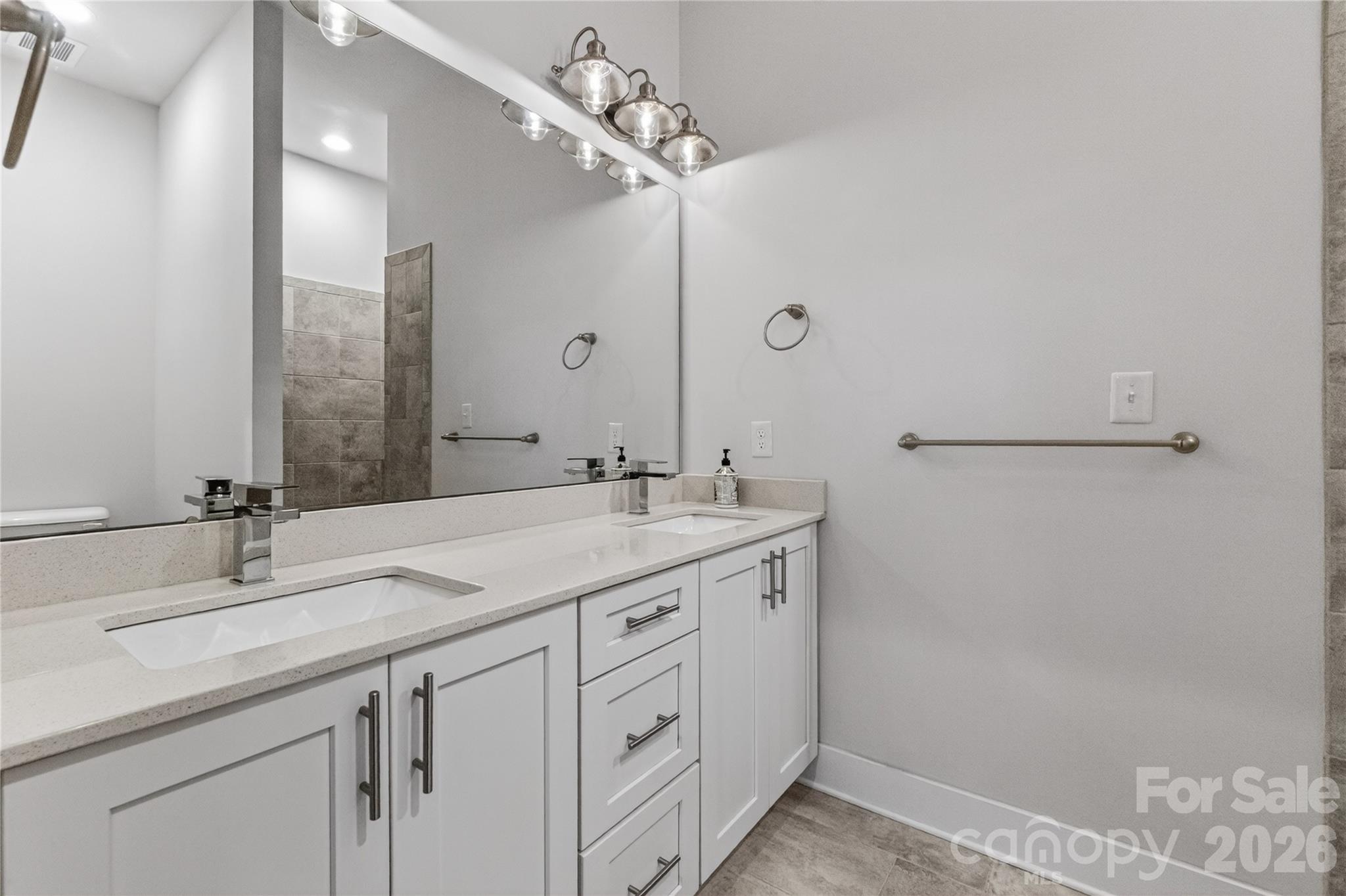 935 Mcalway Road 103 Property Photo 23