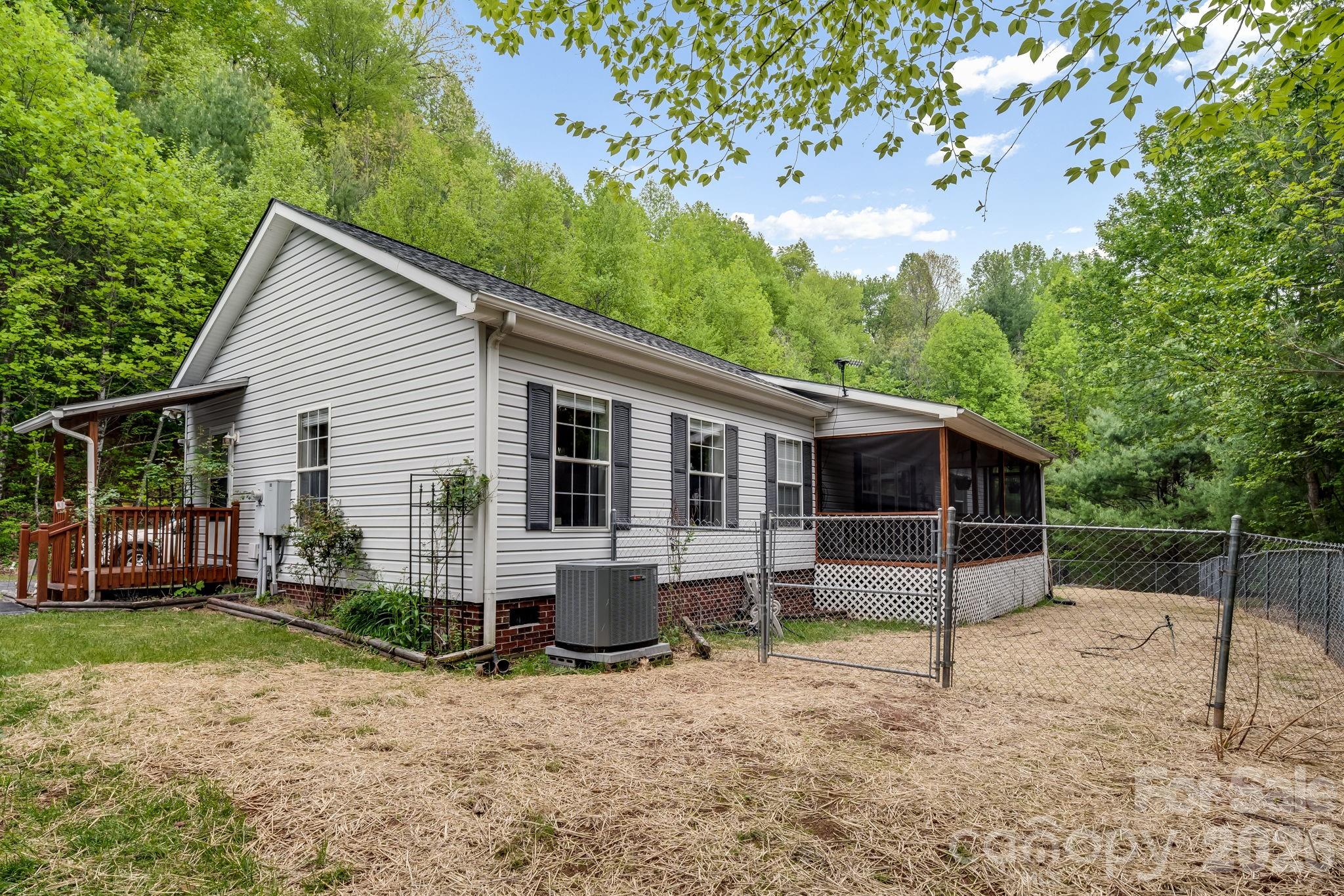 3287 Cabin Creek Road Property Photo 32