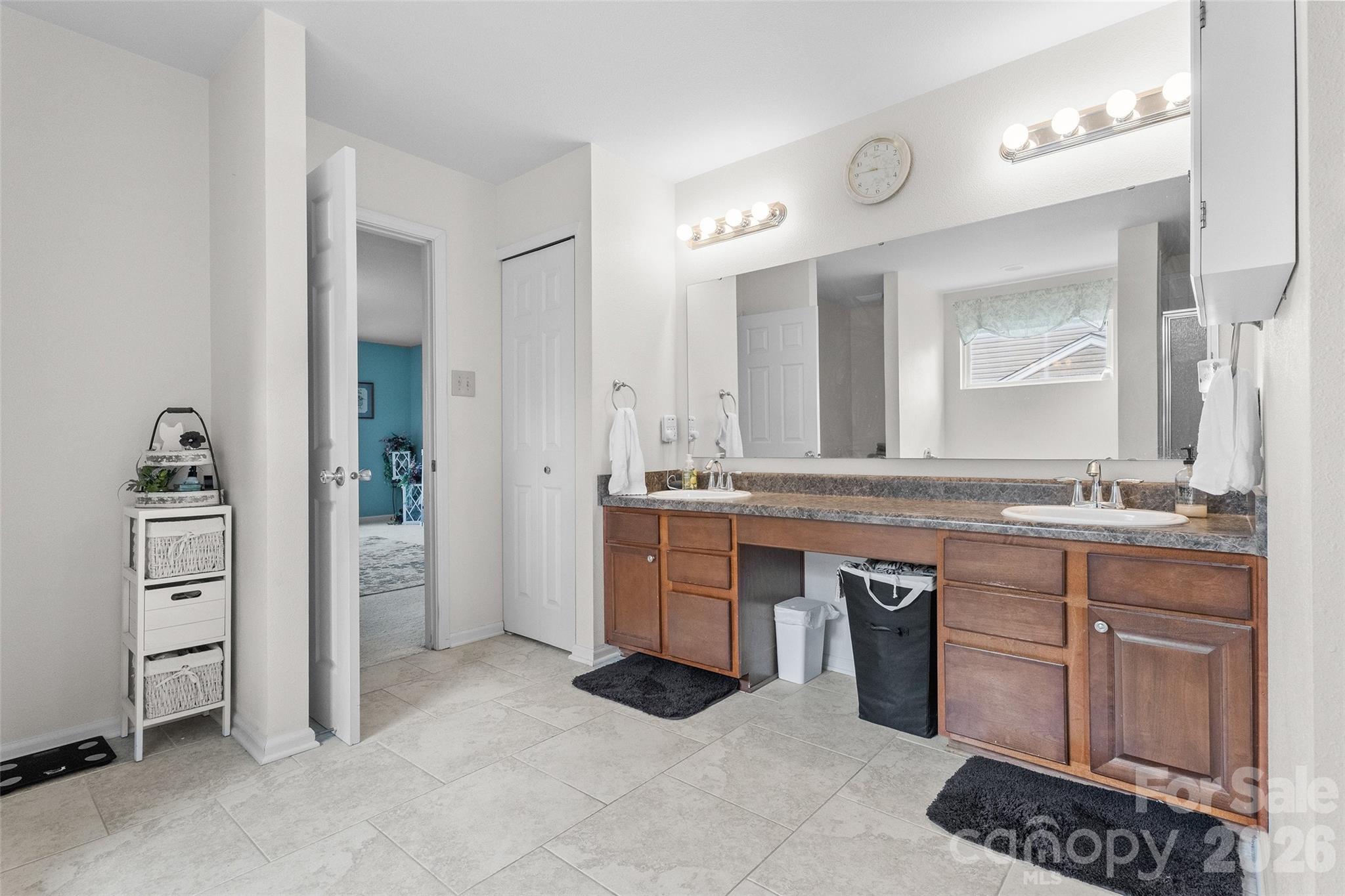 3248 Pikes Peak Drive Property Photo 17