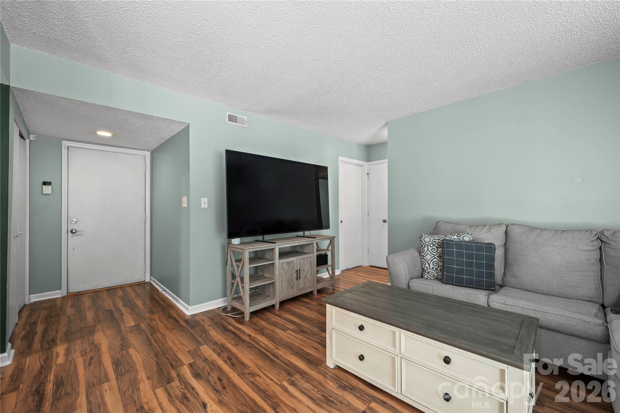 11066 Harrowfield Road Property Photo 6