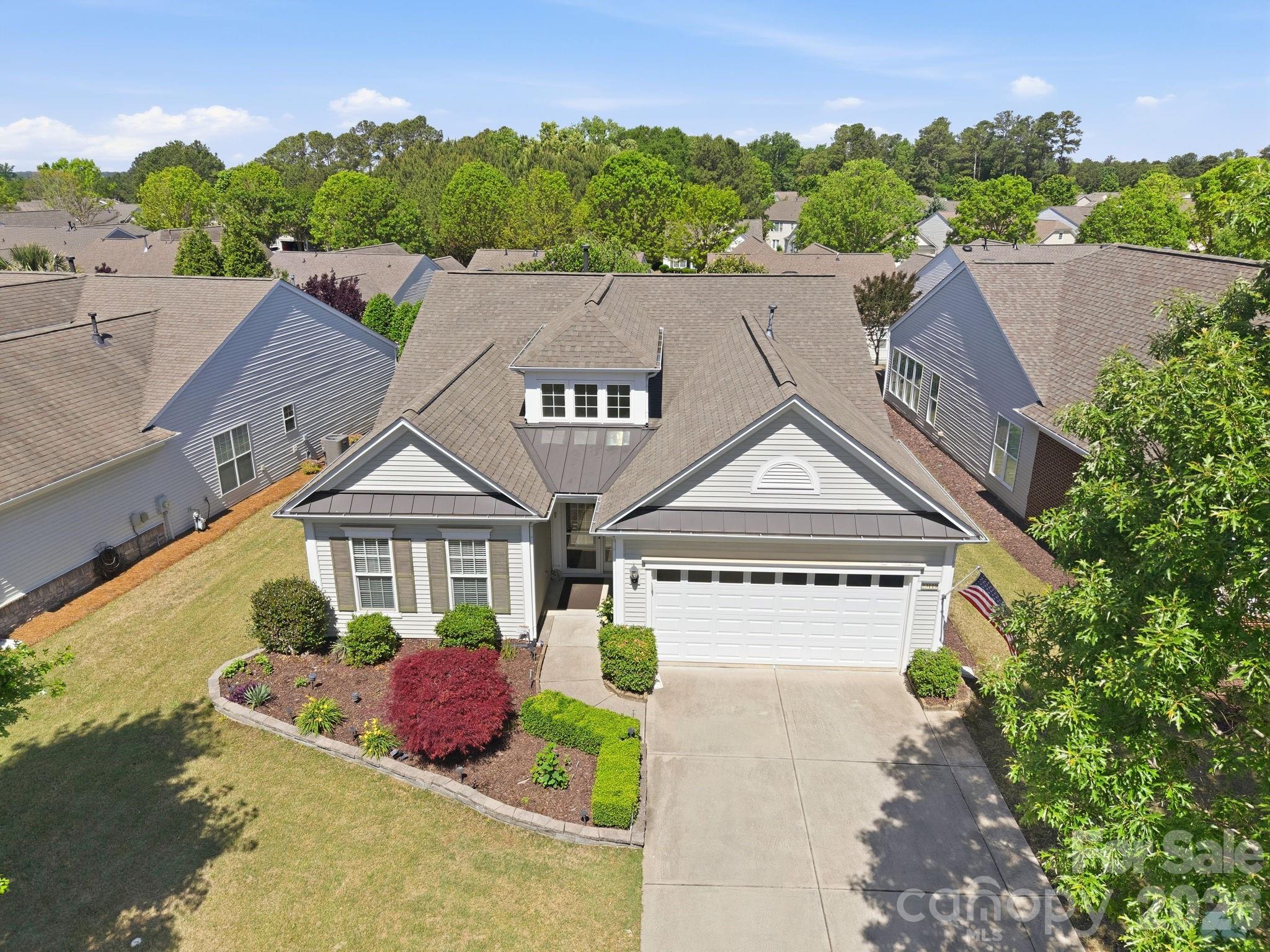 23119 Kingfisher Drive Property Photo 2