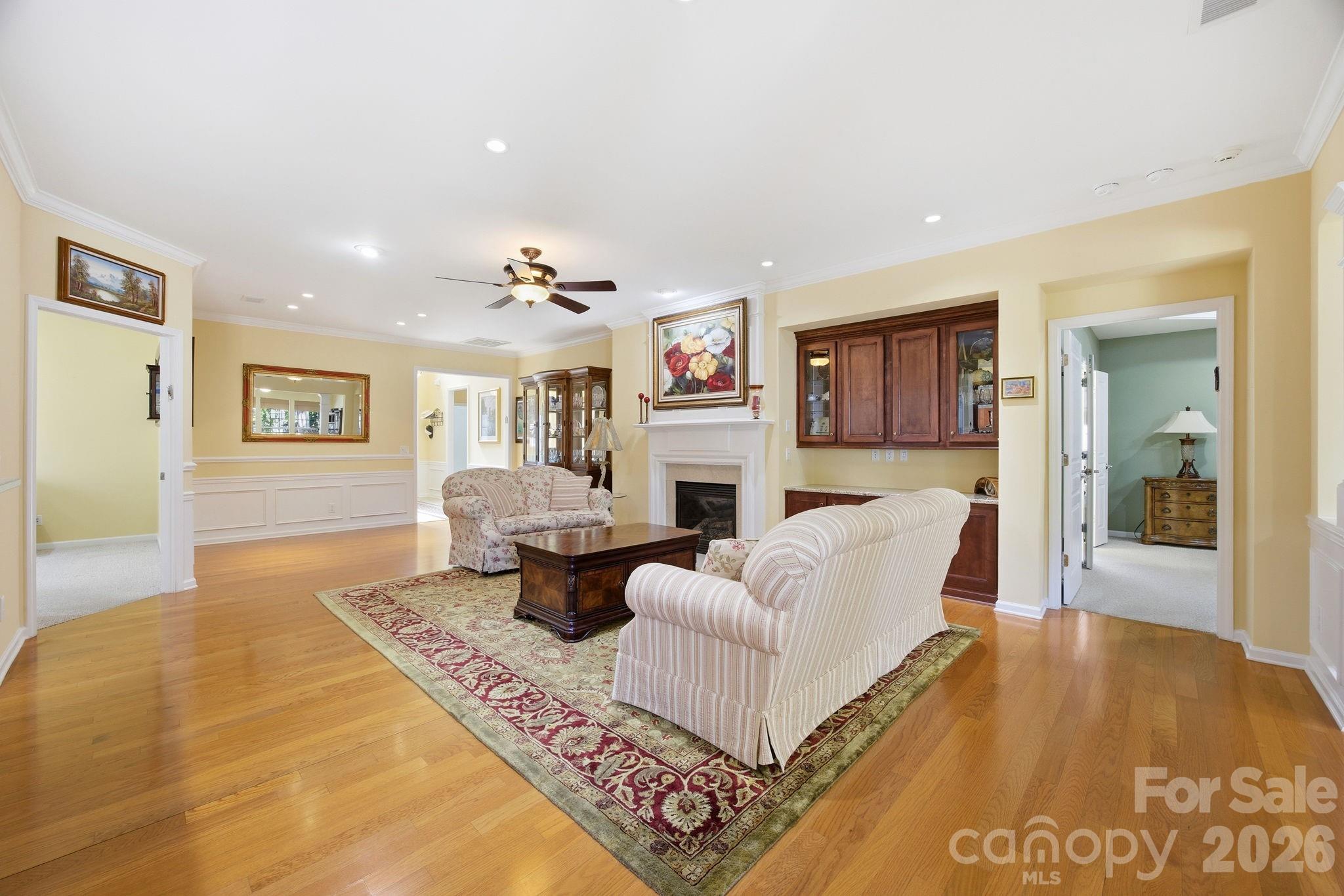 23119 Kingfisher Drive Property Photo 9