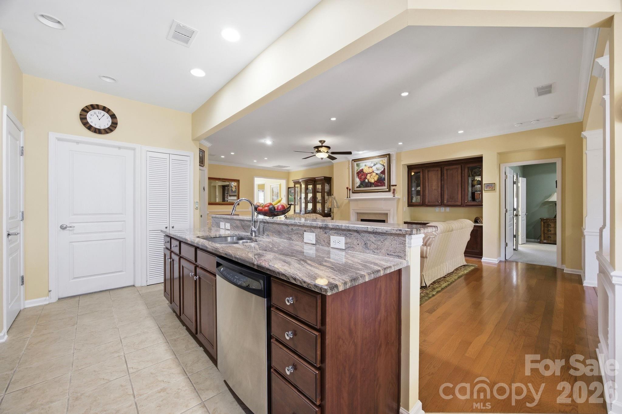 23119 Kingfisher Drive Property Photo 13
