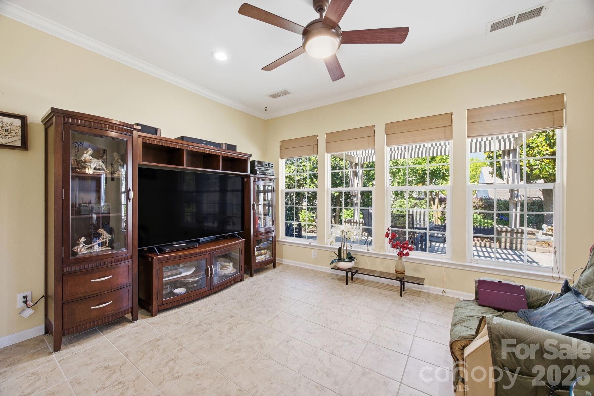 23119 Kingfisher Drive Property Photo 14