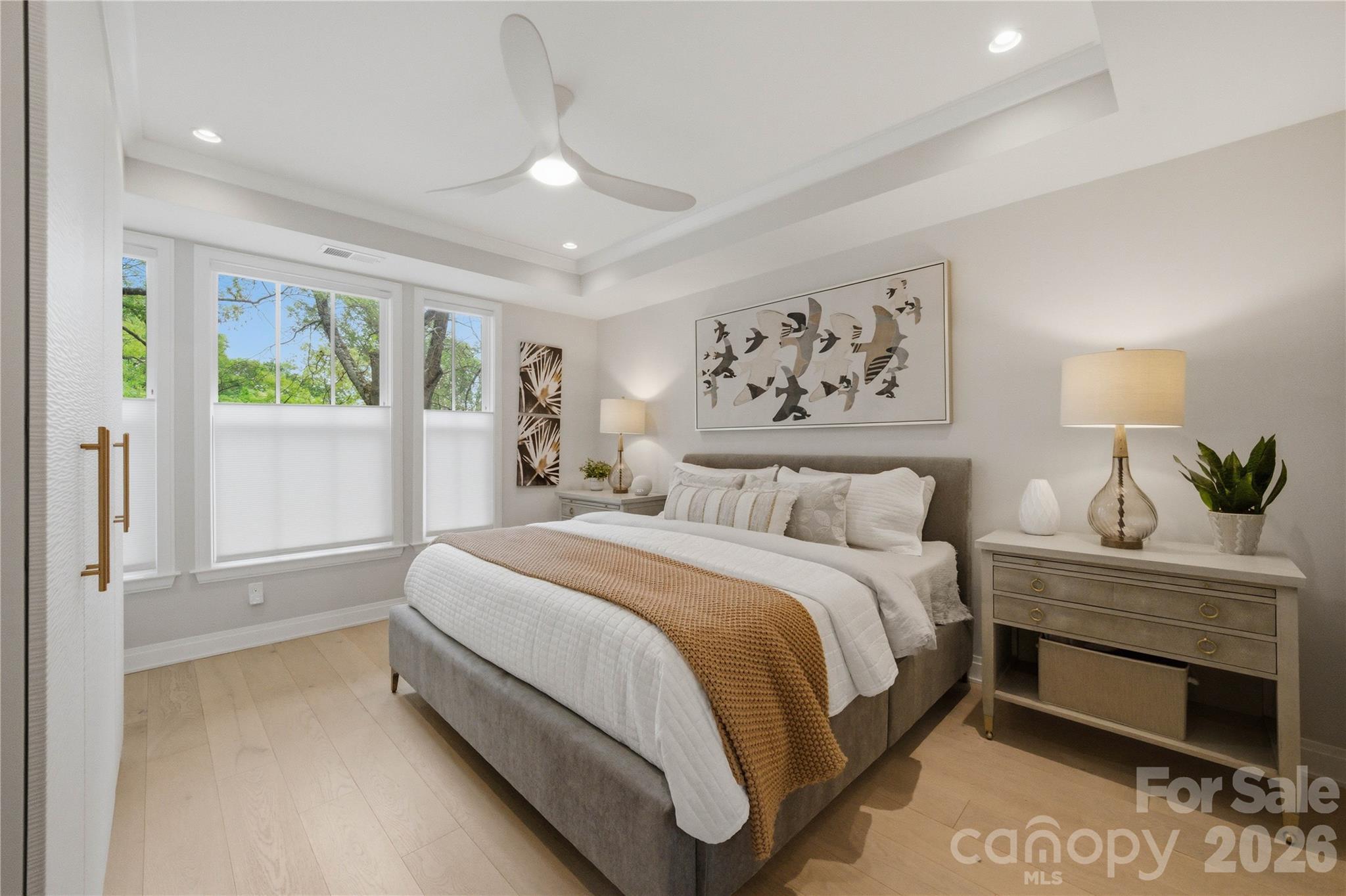 3060 Selwyn Avenue Property Photo 28