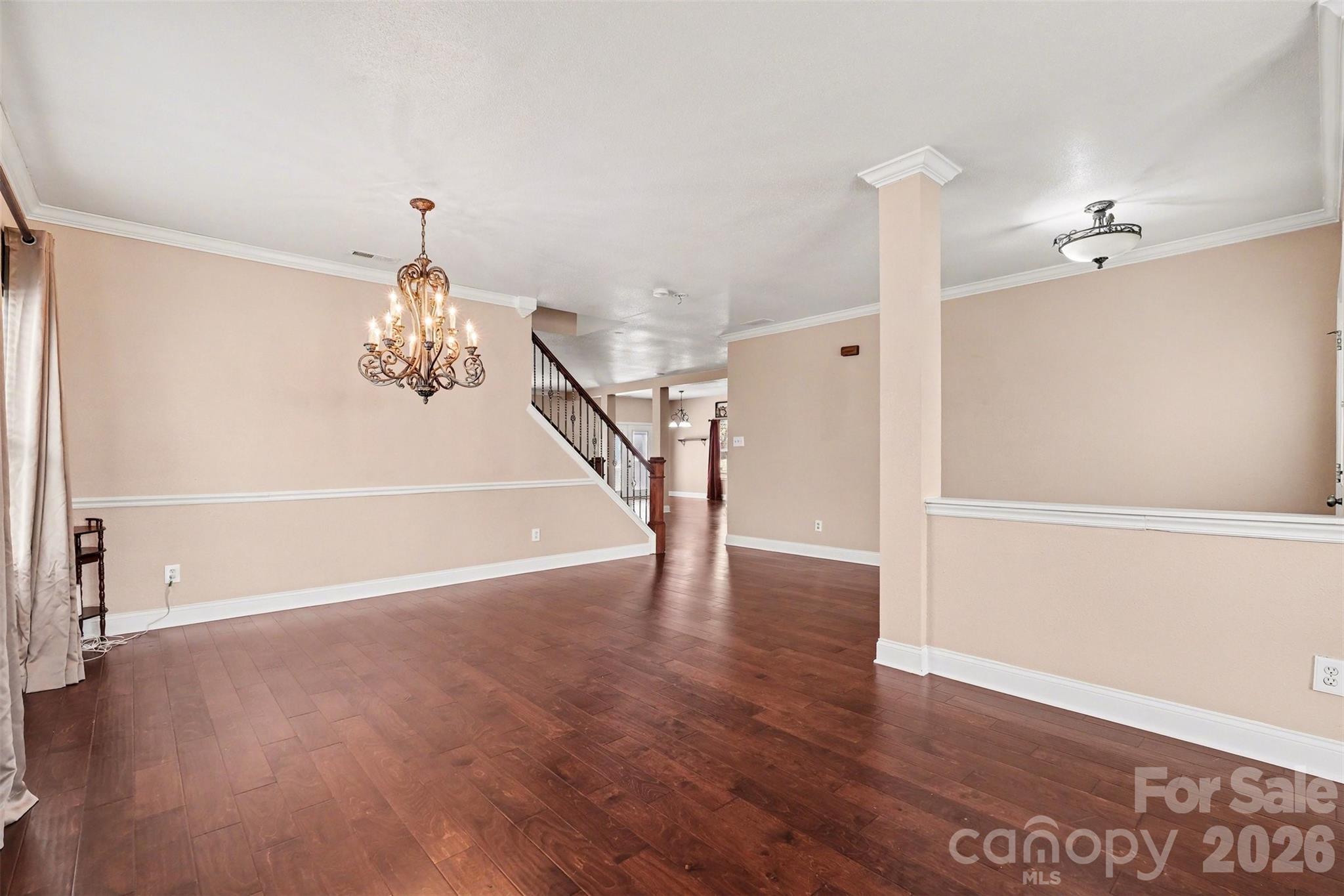 3425 Pikes Peak Drive Property Photo 7
