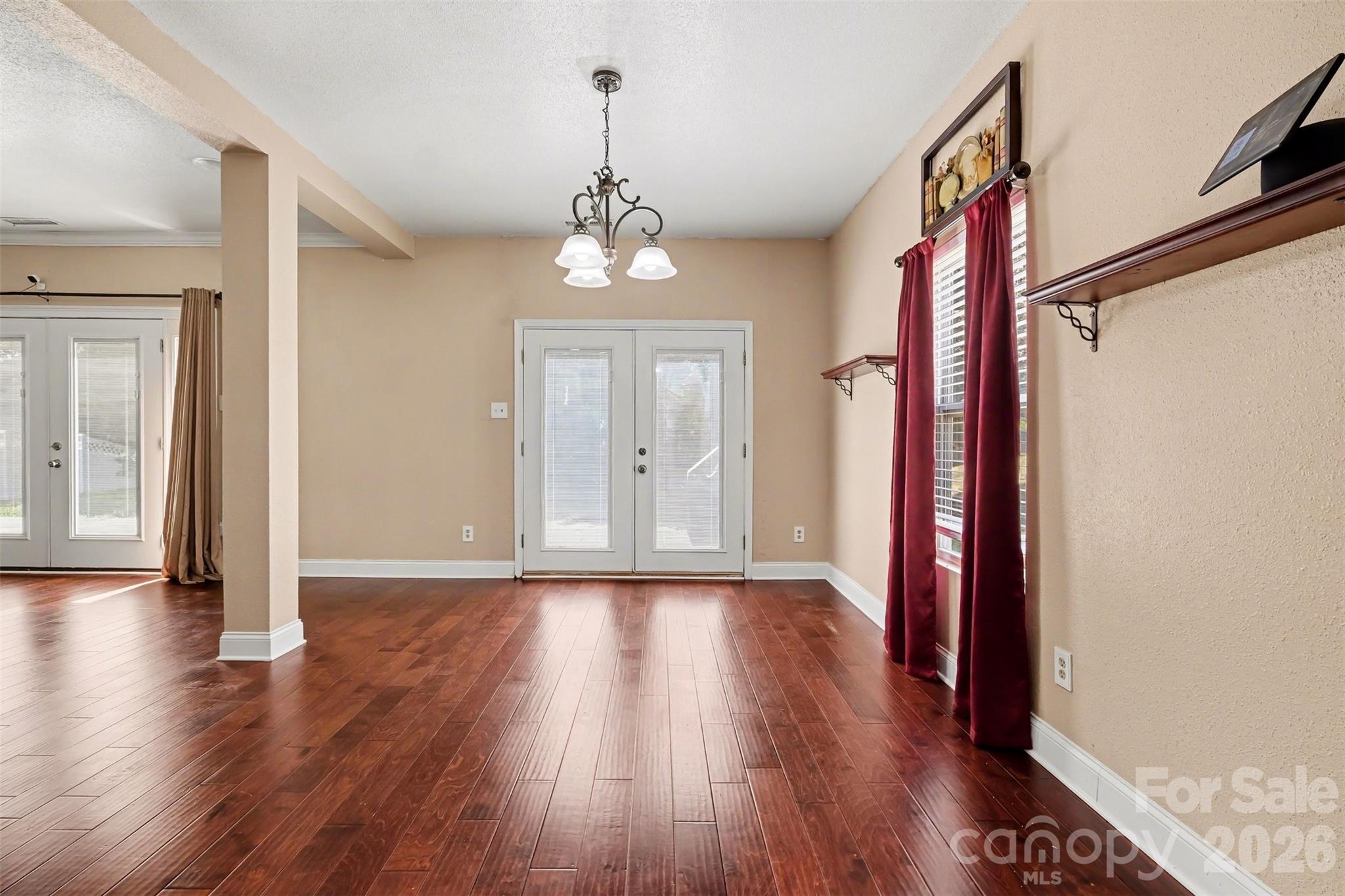 3425 Pikes Peak Drive Property Photo 18