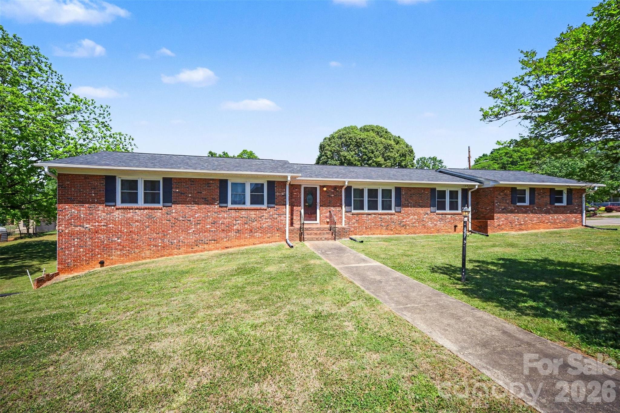 1300 Briarcliff Road Property Photo 1