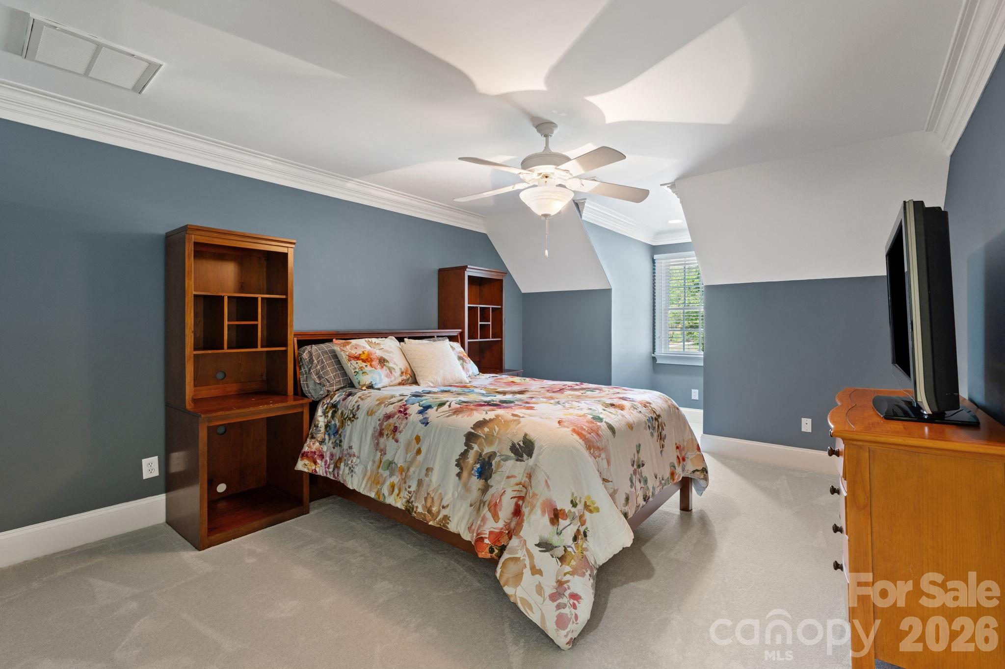 7601 Crossing Ridge Drive Property Photo 28