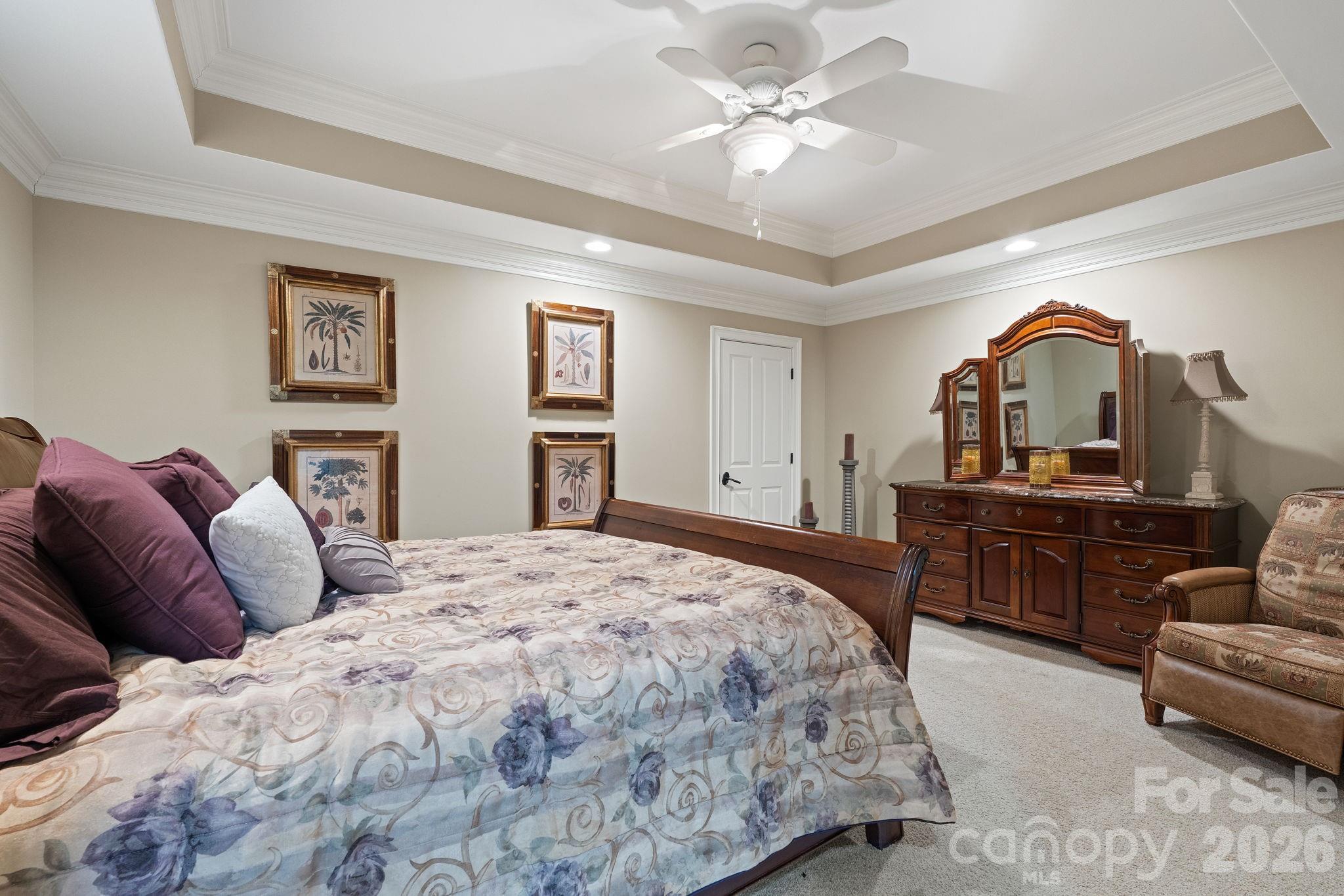 7601 Crossing Ridge Drive Property Photo 32