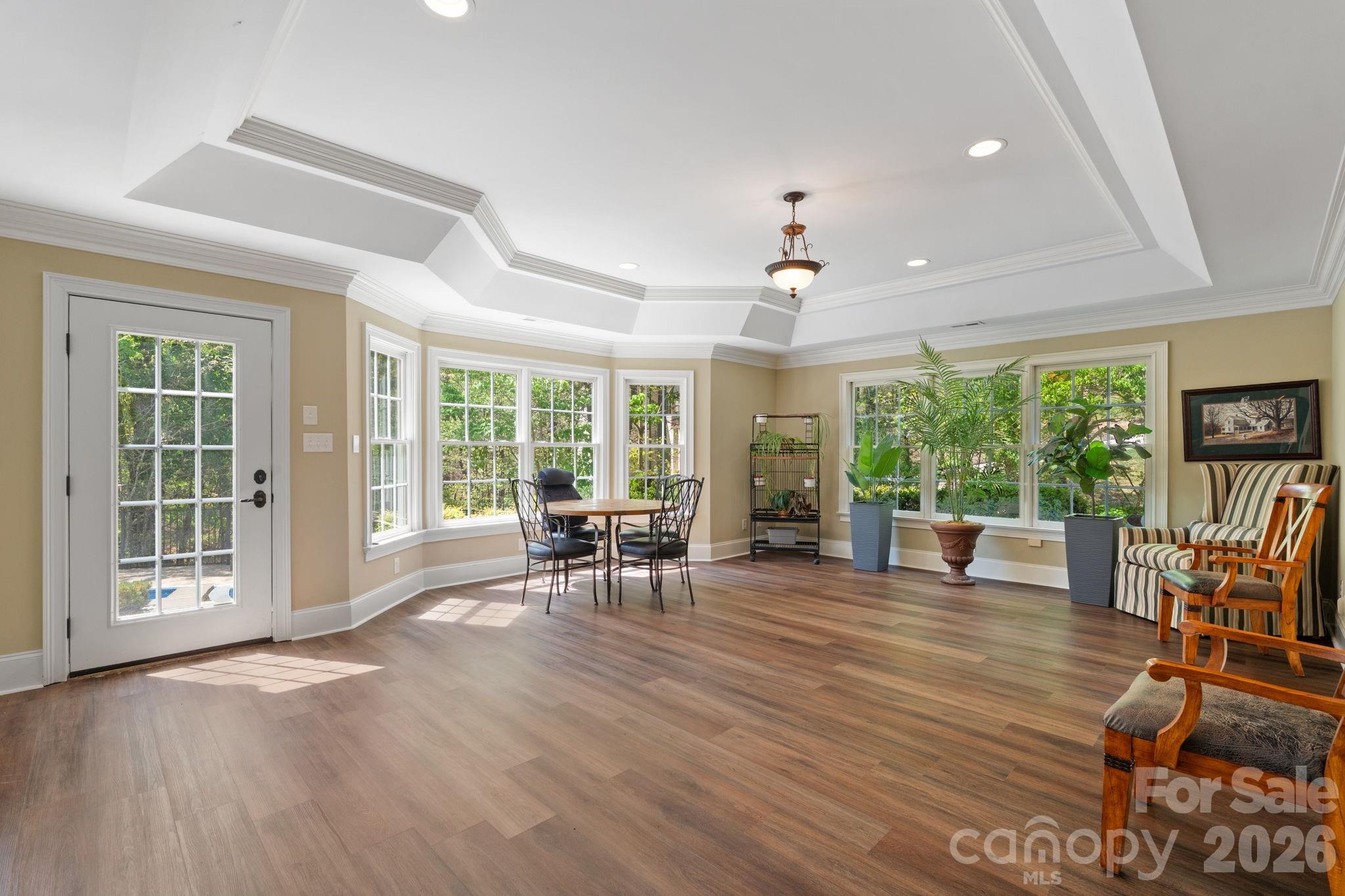 7601 Crossing Ridge Drive Property Photo 37