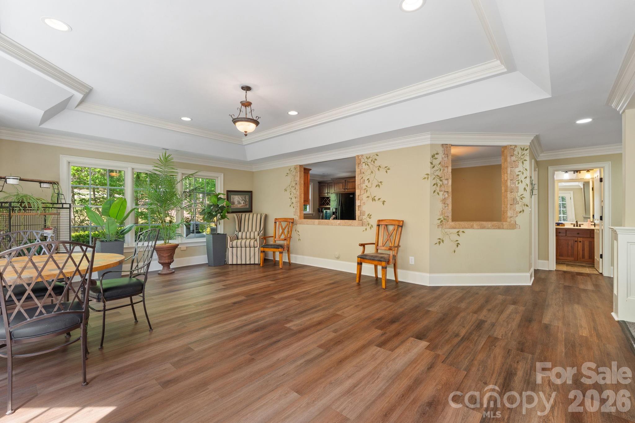 7601 Crossing Ridge Drive Property Photo 38
