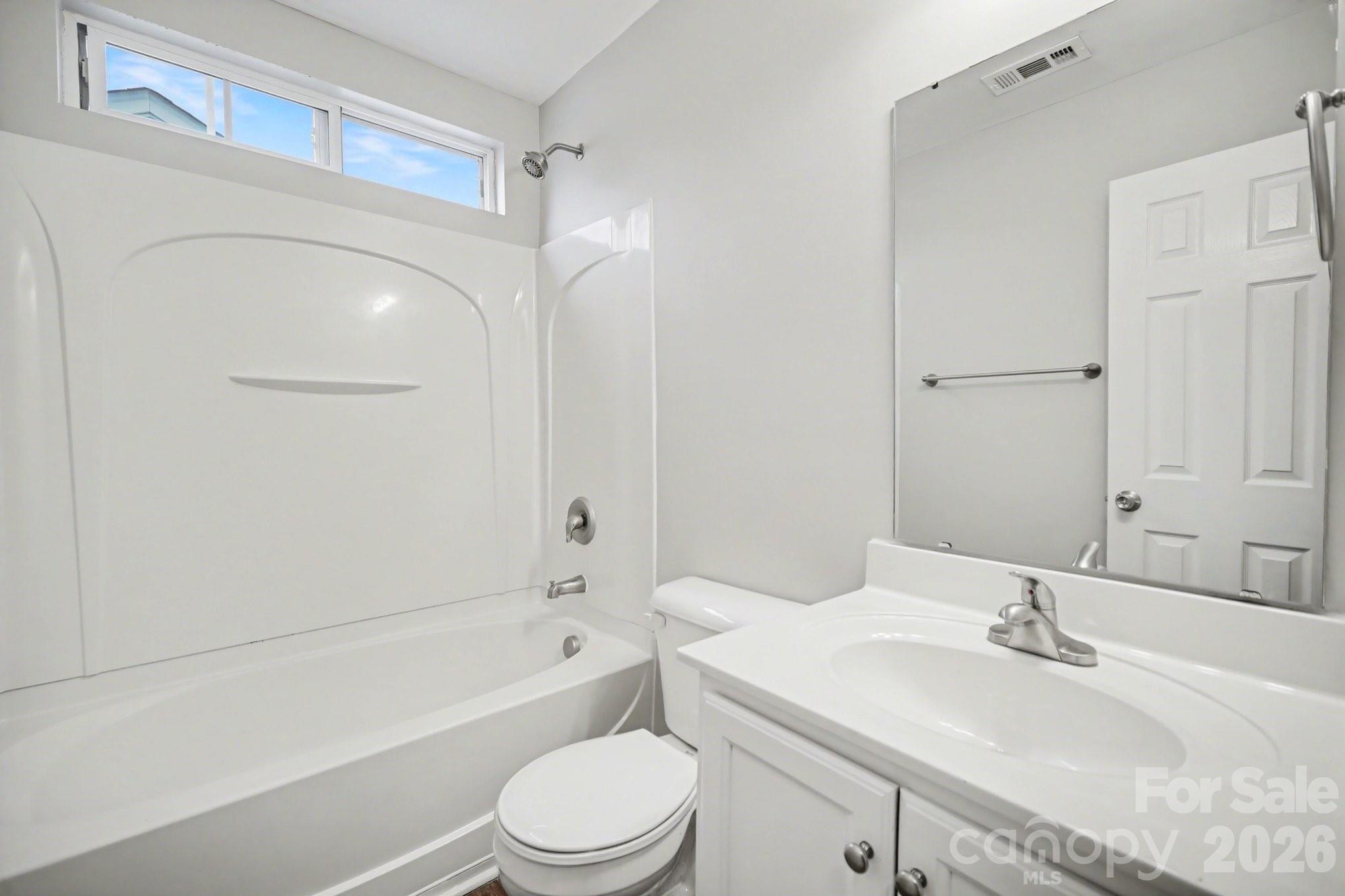 7916 Mcgarry Trail Property Photo 18