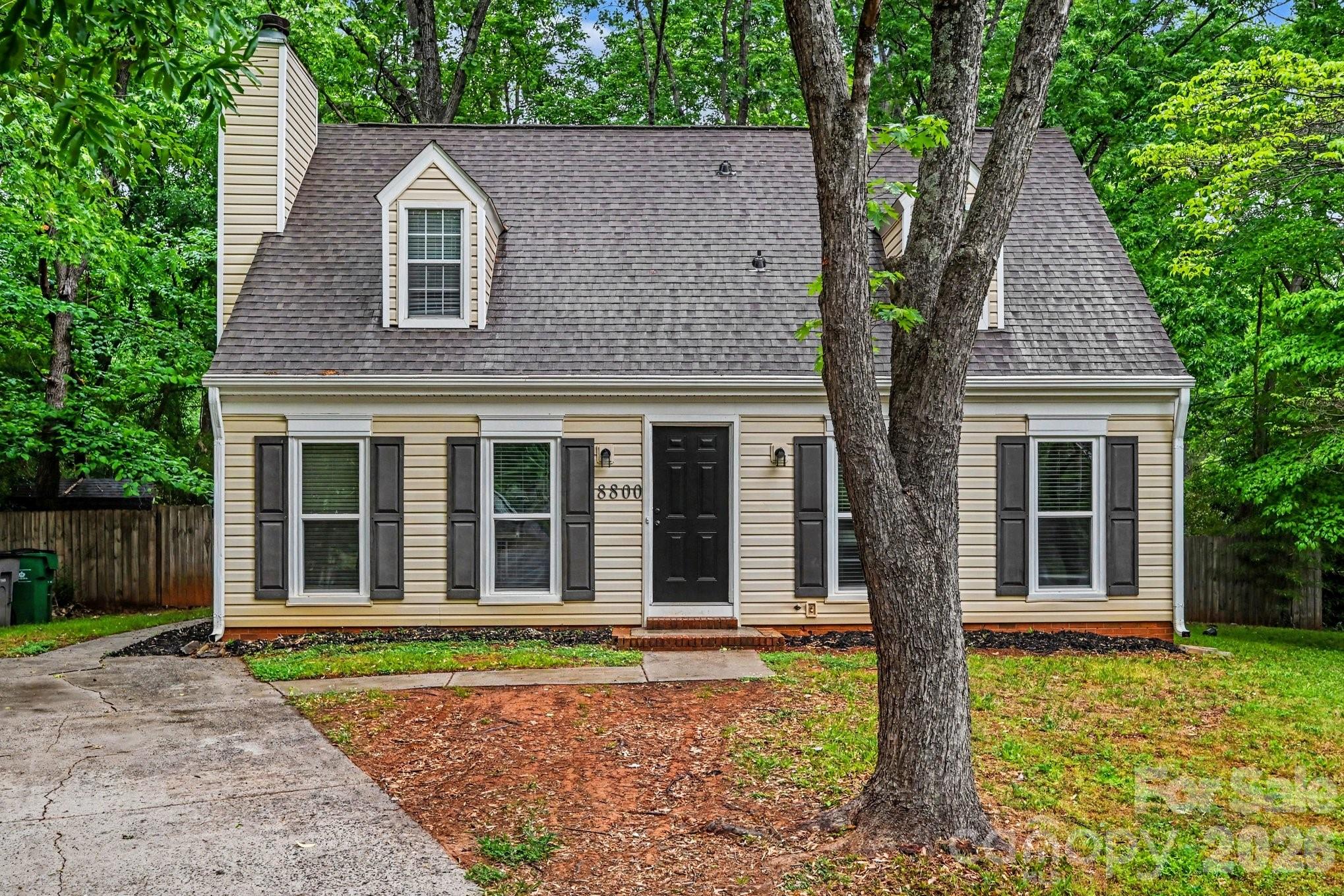 8800 Royal Scot Lane Property Photo 1