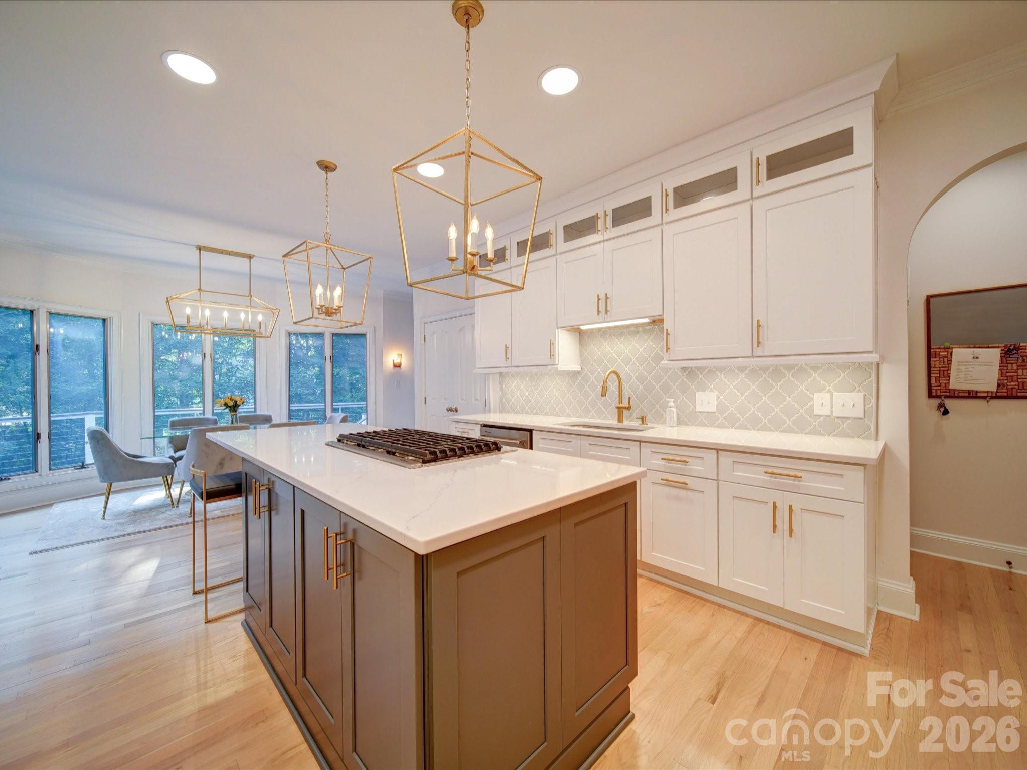 15708 Eagleview Drive Property Photo 7