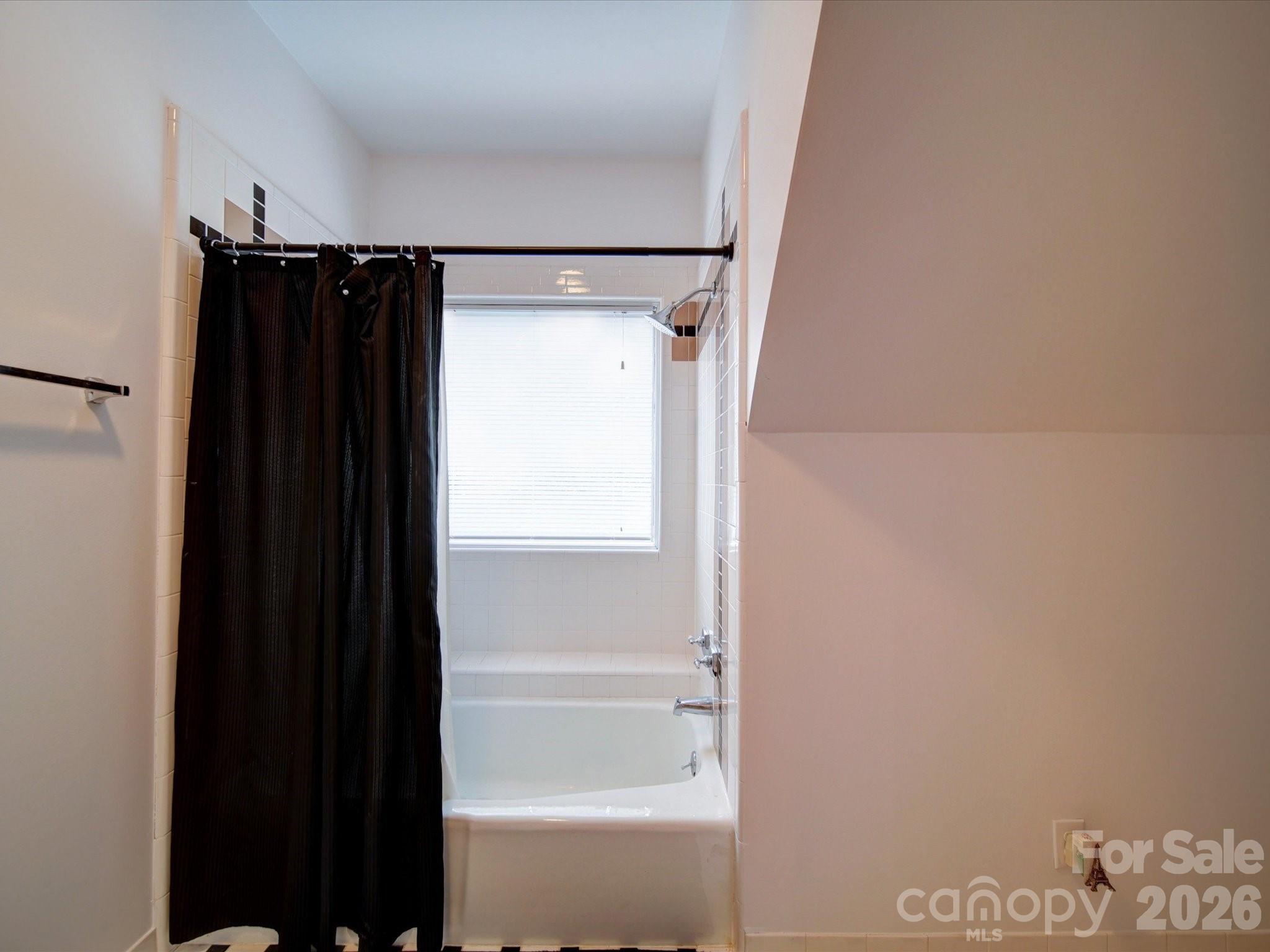 15708 Eagleview Drive Property Photo 33