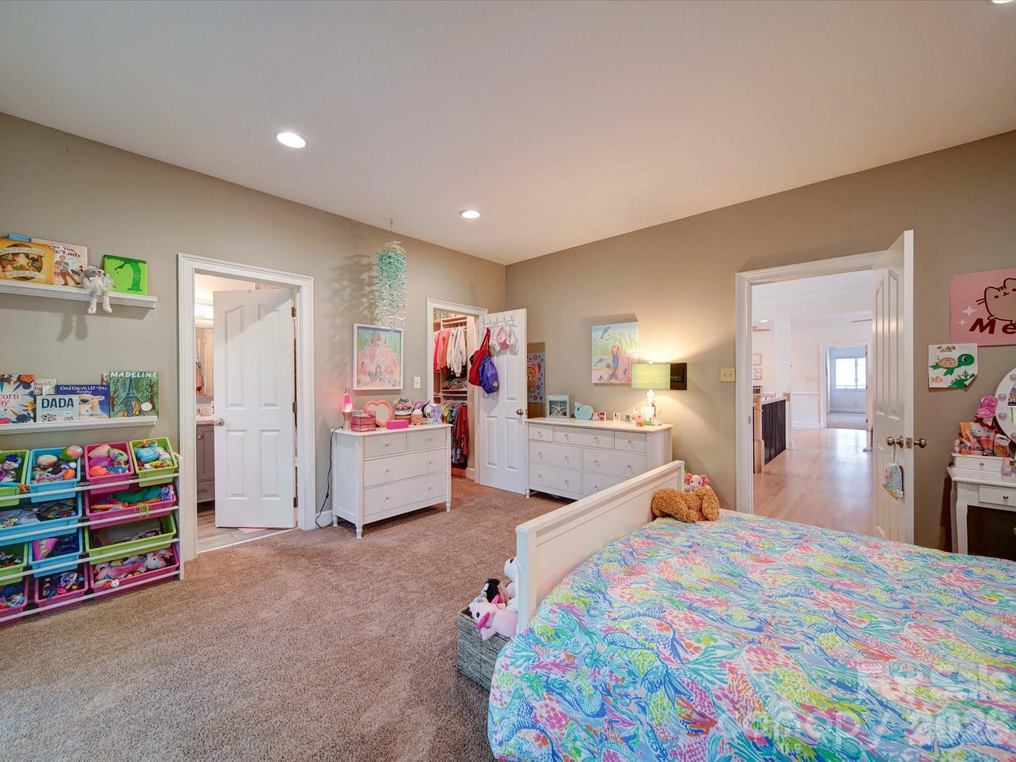15708 Eagleview Drive Property Photo 37
